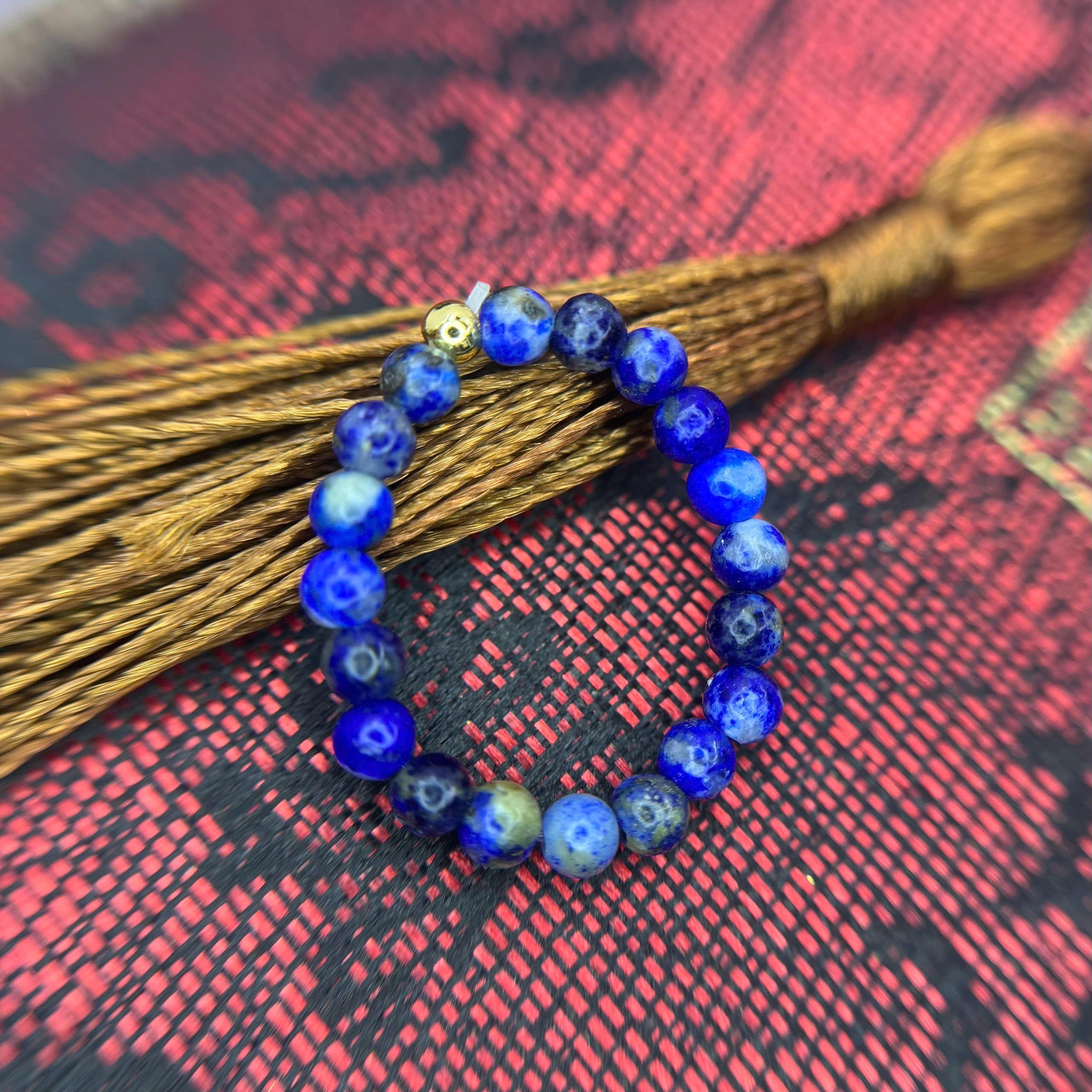 Nhẫn kiểu phong thỉu đá lapis lazuli._thumbnail_4