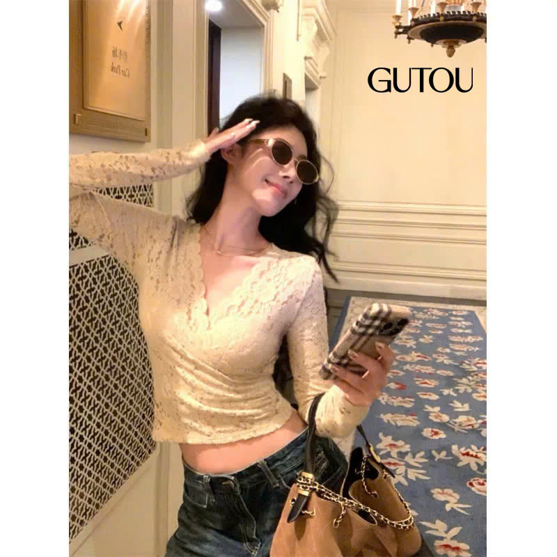 [ GUTOU ] Áo Ren Hoa Cổ V Elise Floral_thumbnail_6