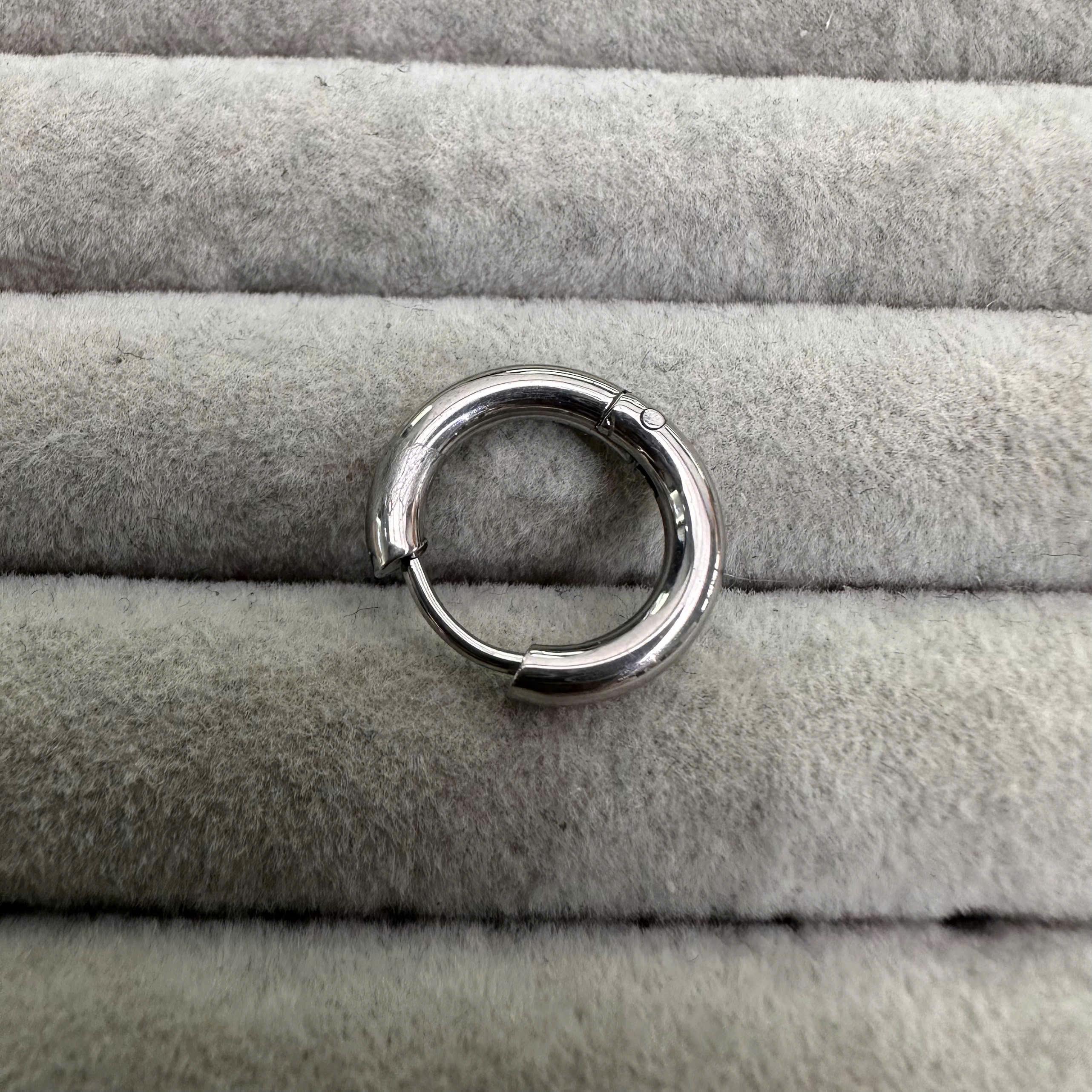 khuyên vòng cơ bản size 8 dày 2._thumbnail_1