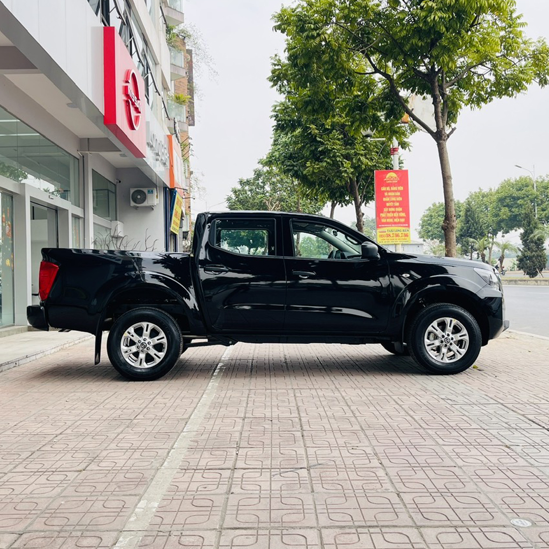 Nissan Navara EL tiêu chuẩn_thumbnail_3