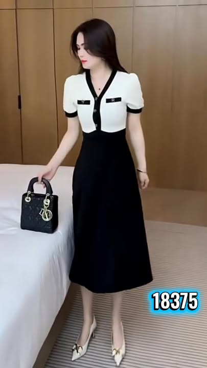 18375-Đầm voan xòe phối 2 màu trắng đen (voan lót)