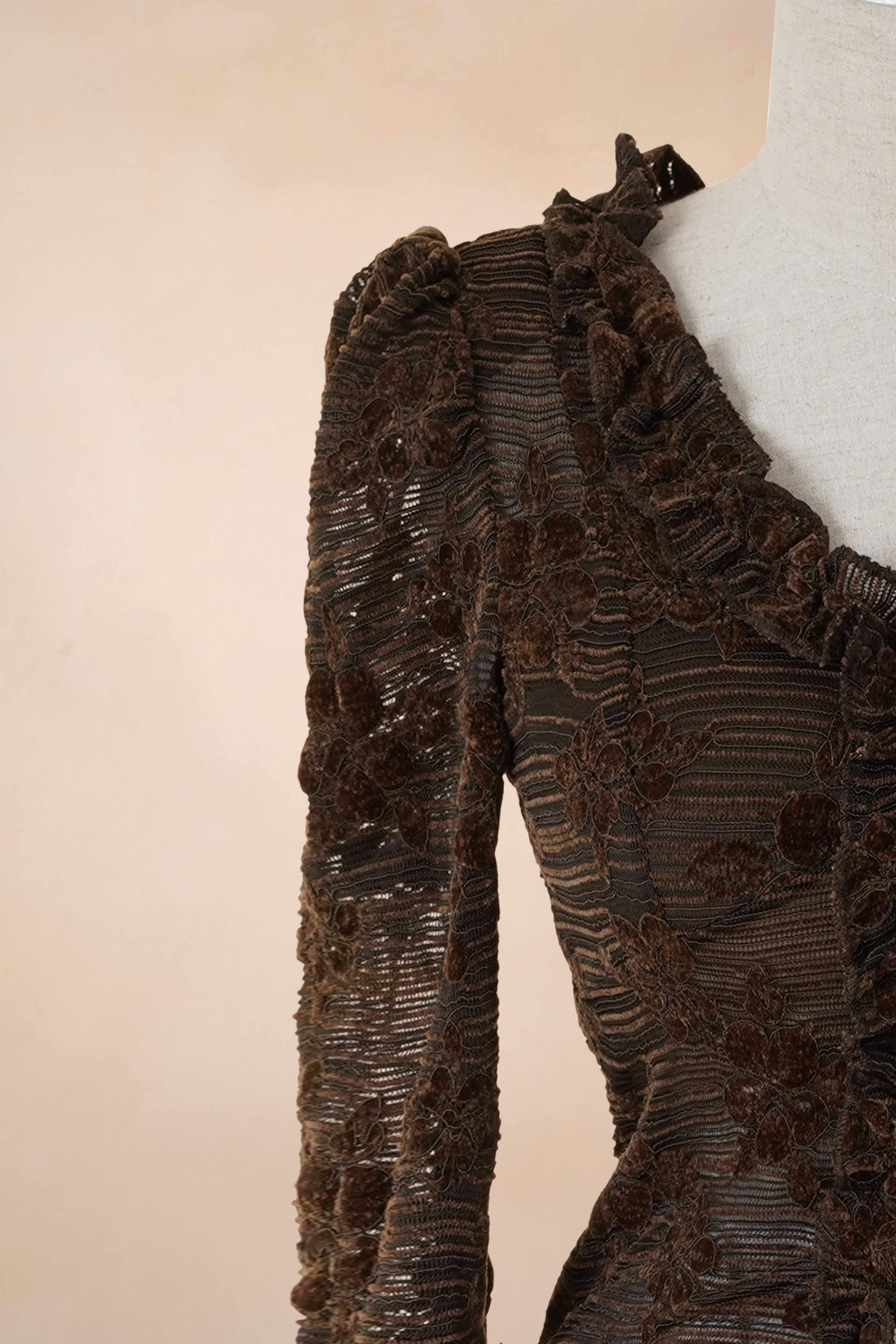 Áo Cổ V Tay Loe QC_thumbnail_7