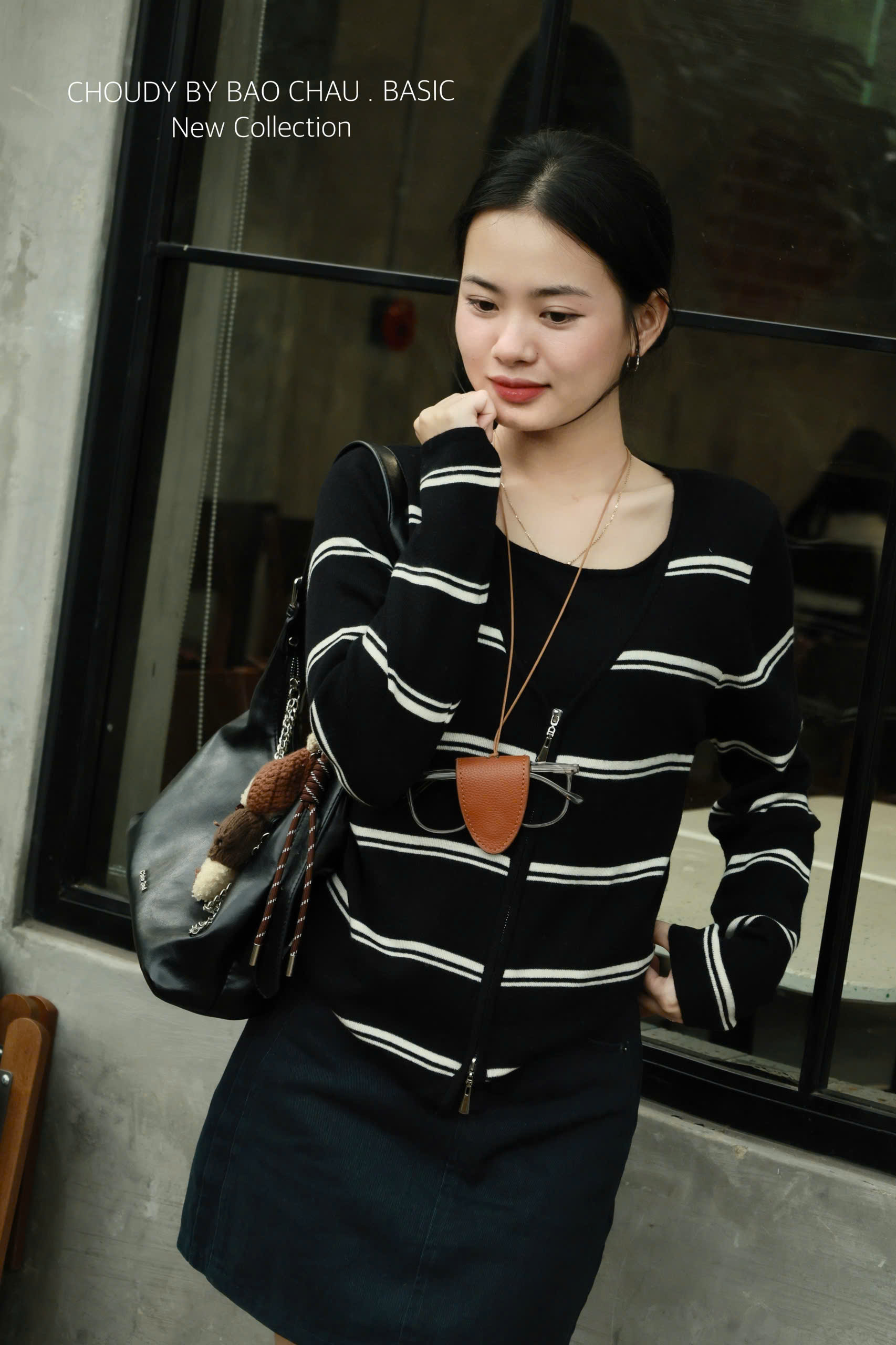 A627 ÁO DỆT KIM TAY DÀI ĐEN_thumbnail_6