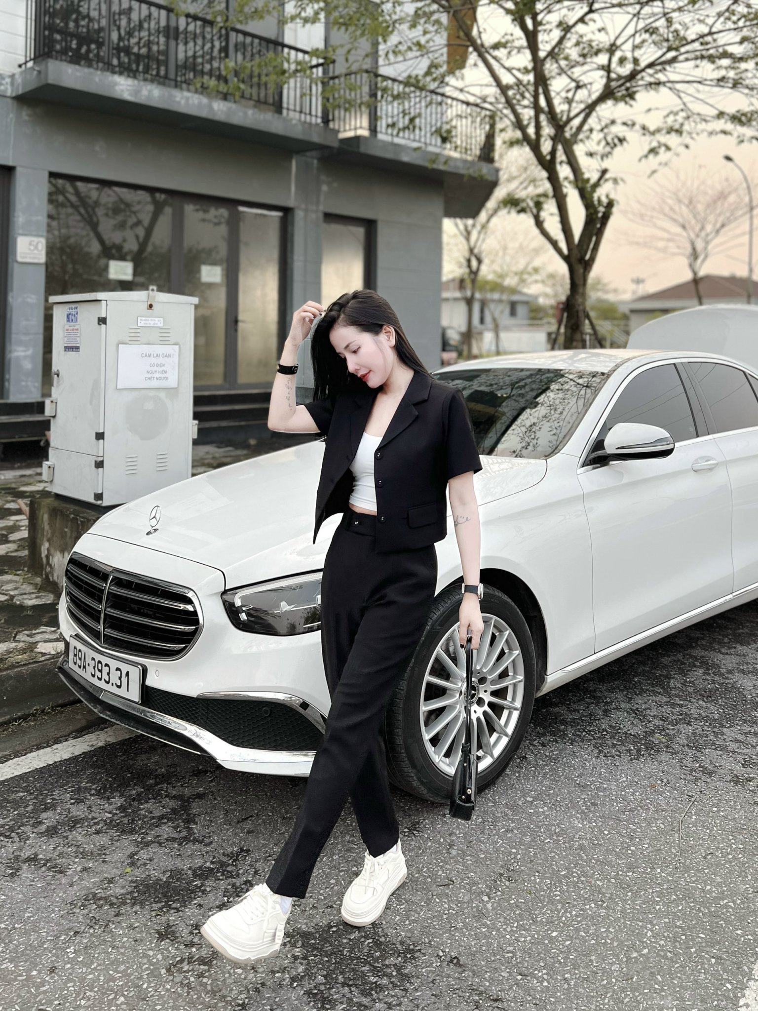 Set Vest Dáng Áo Ngắn Trẻ Trung, Hiện Đại _thumbnail_4