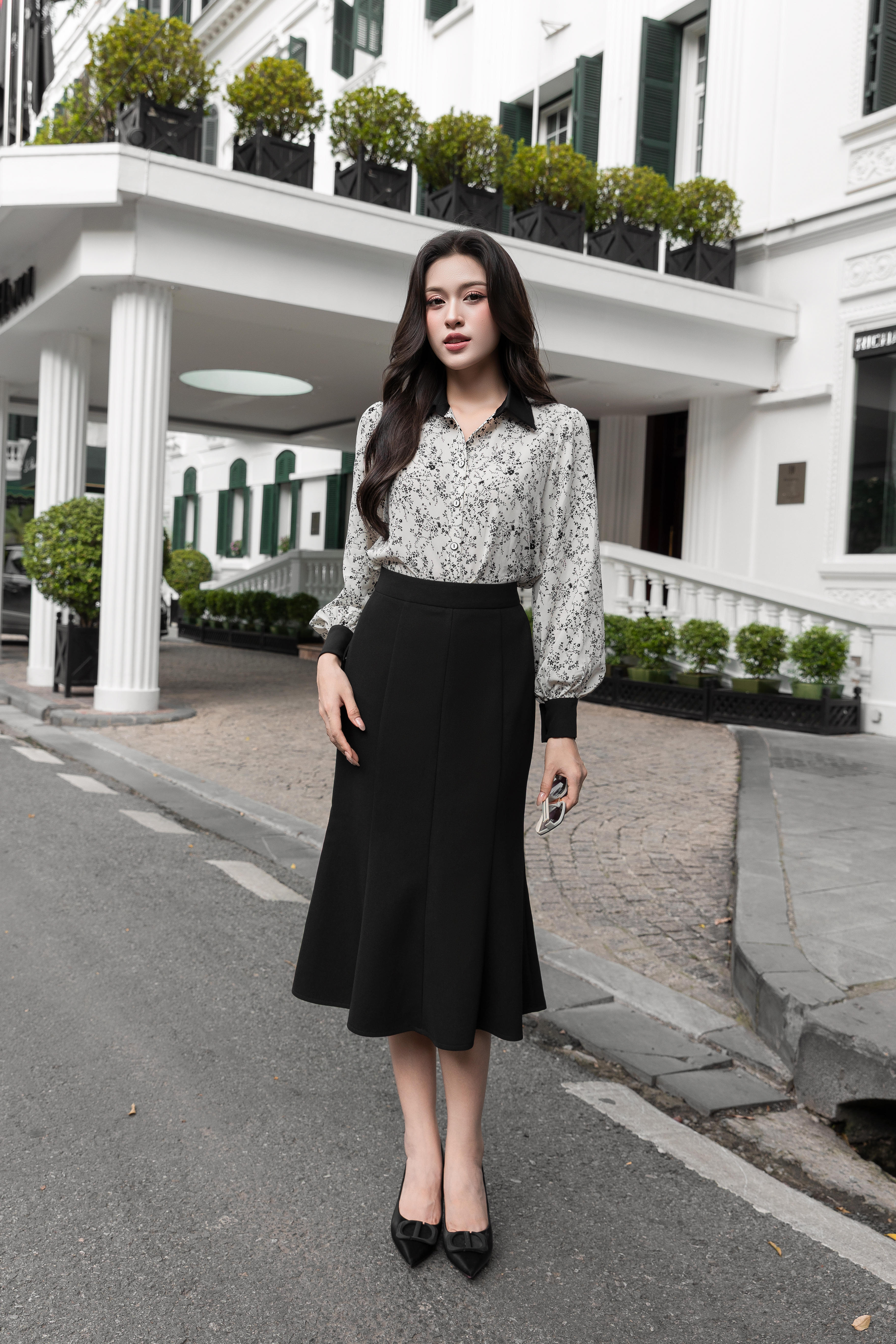 Áo sơ mi hoa nhí đen A4213