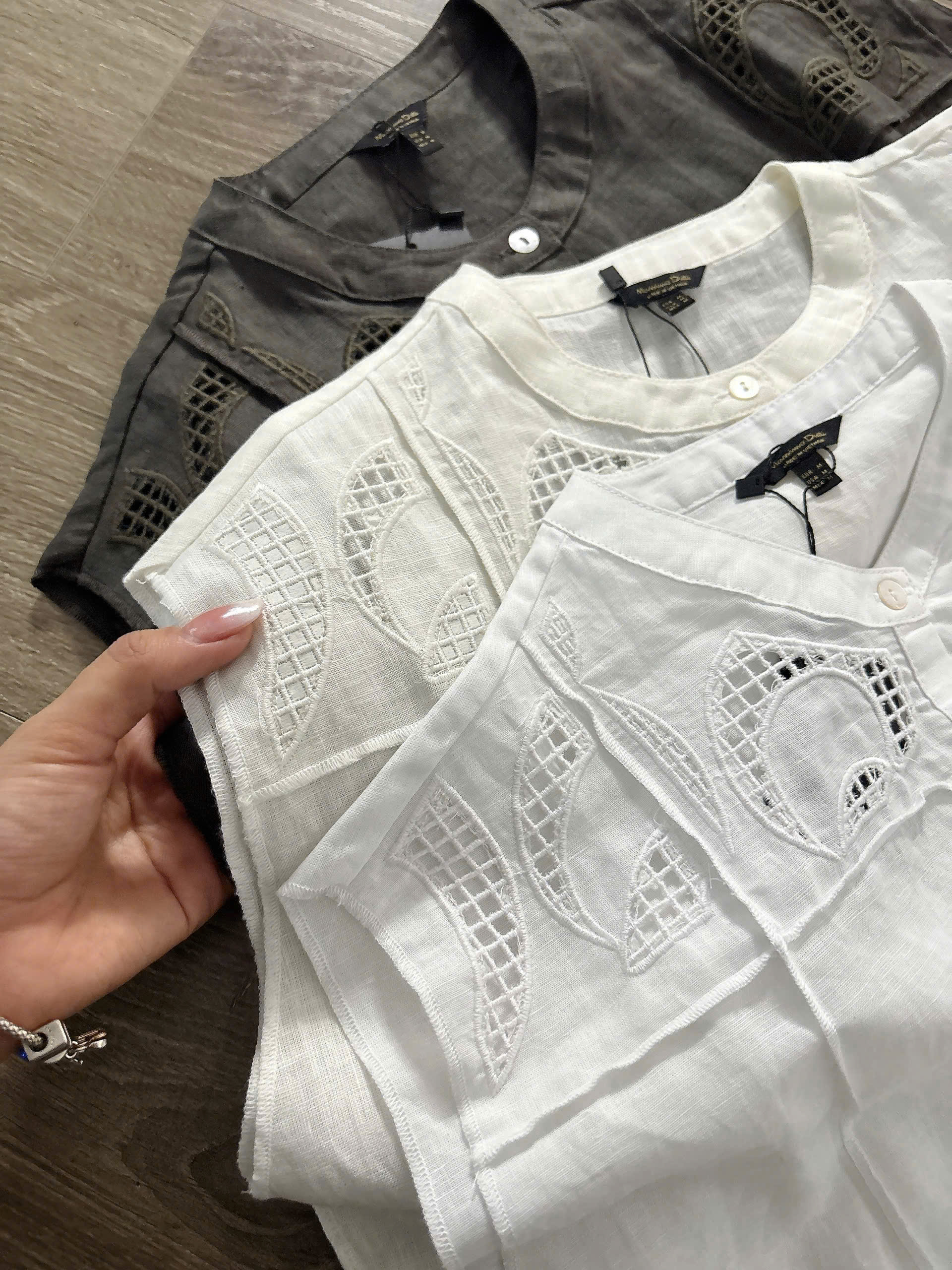 A43 ÁO KIỂU 3 MÀU_thumbnail_3