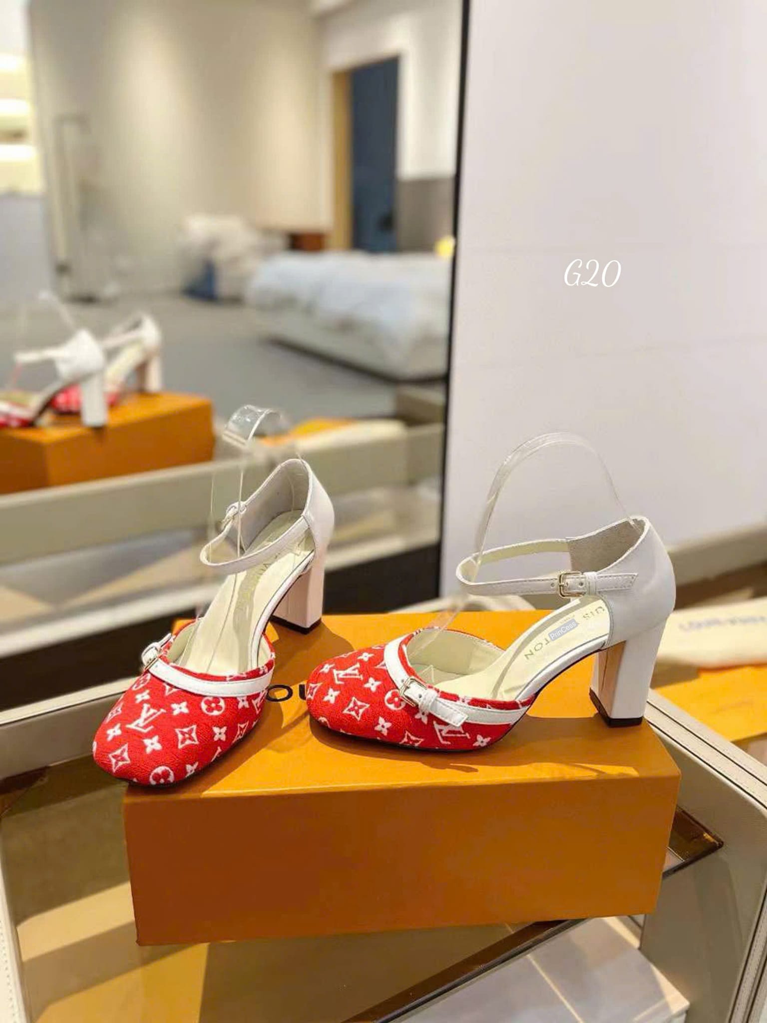 GIÀY LOUIS VUITTON_thumbnail_0
