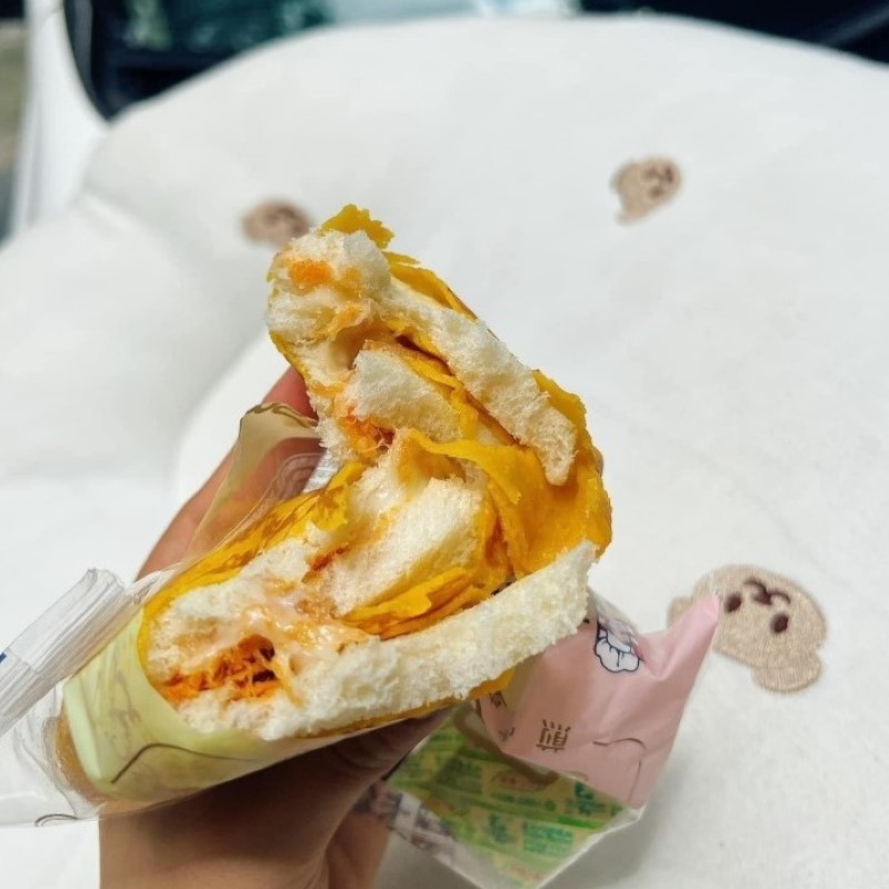 Bánh Trứng Cuộn Chà Bông (Calleton)_thumbnail_3