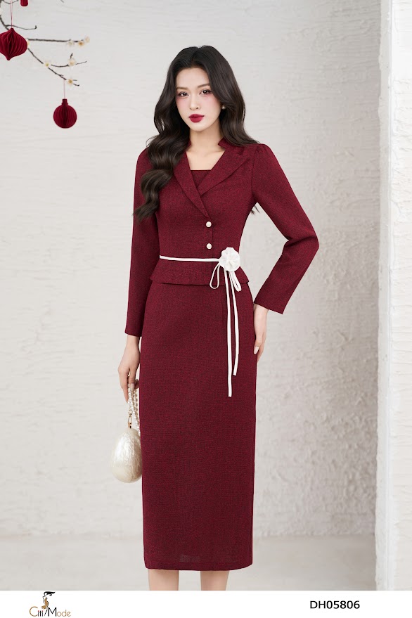 Đầm ôm peplum dạ đỏ cổ cách điệu tay dài đính hoa eo_thumbnail_2