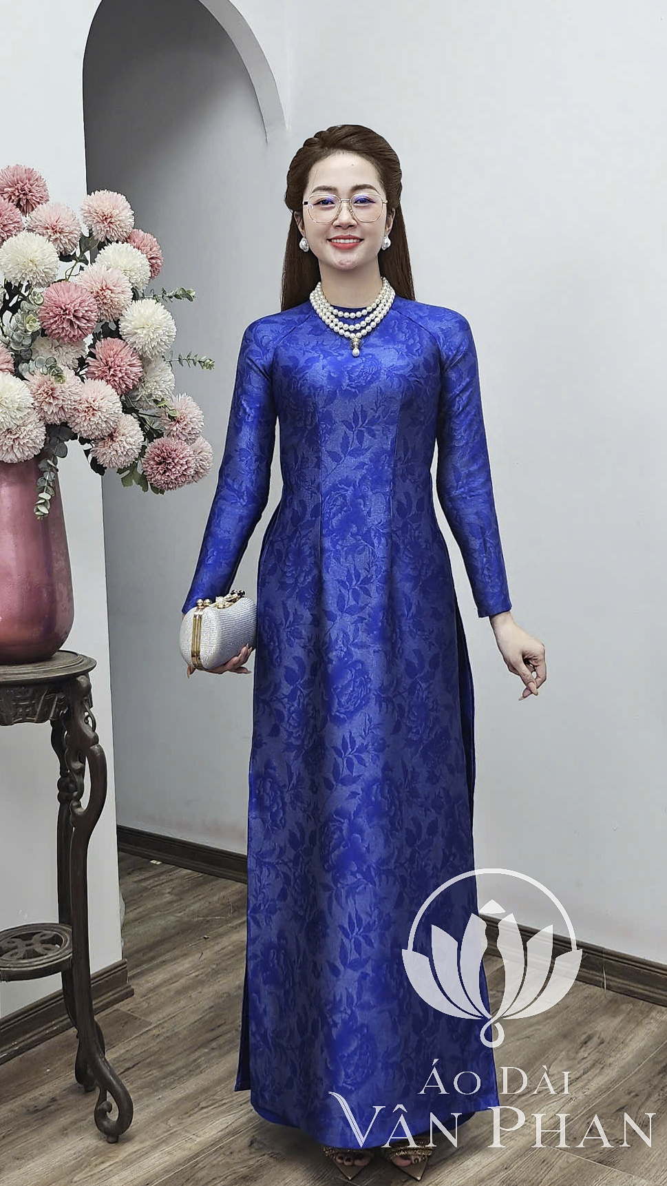 A3148 áo dài vải dubai xanh coban