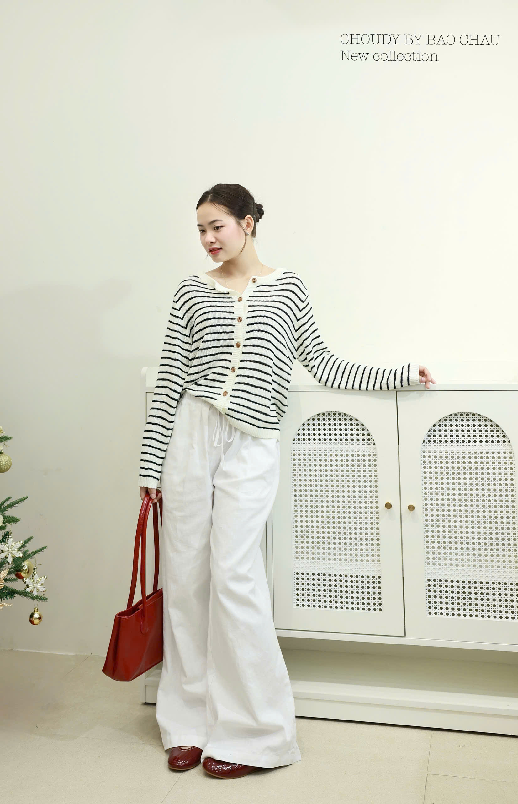 U752 QUẦN SUÔNG TRẮNG