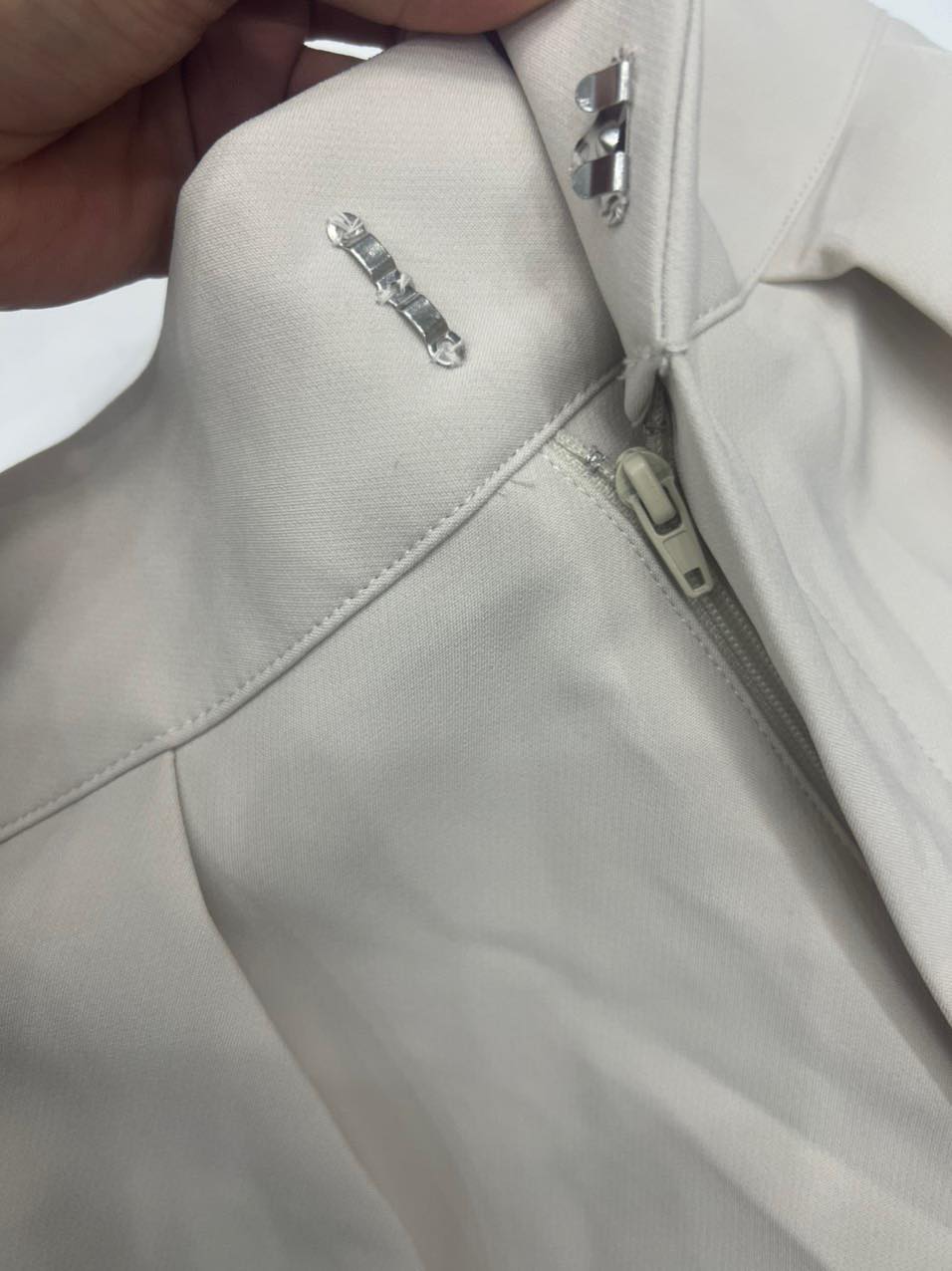 QUAN NU GJ Q11_thumbnail_3