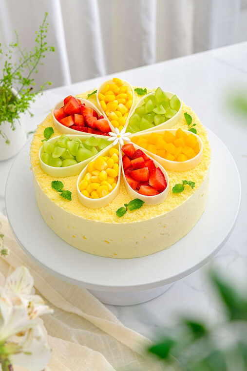 Delicate Bloom (Short) – Bánh Kem Bắp