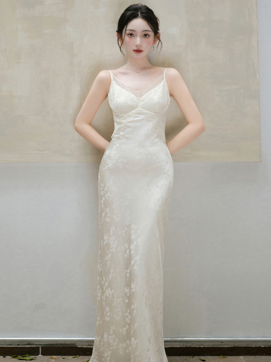 Đầm Lụa Trắng Dáng Dài Vintage Thanh Lịch_thumbnail_6