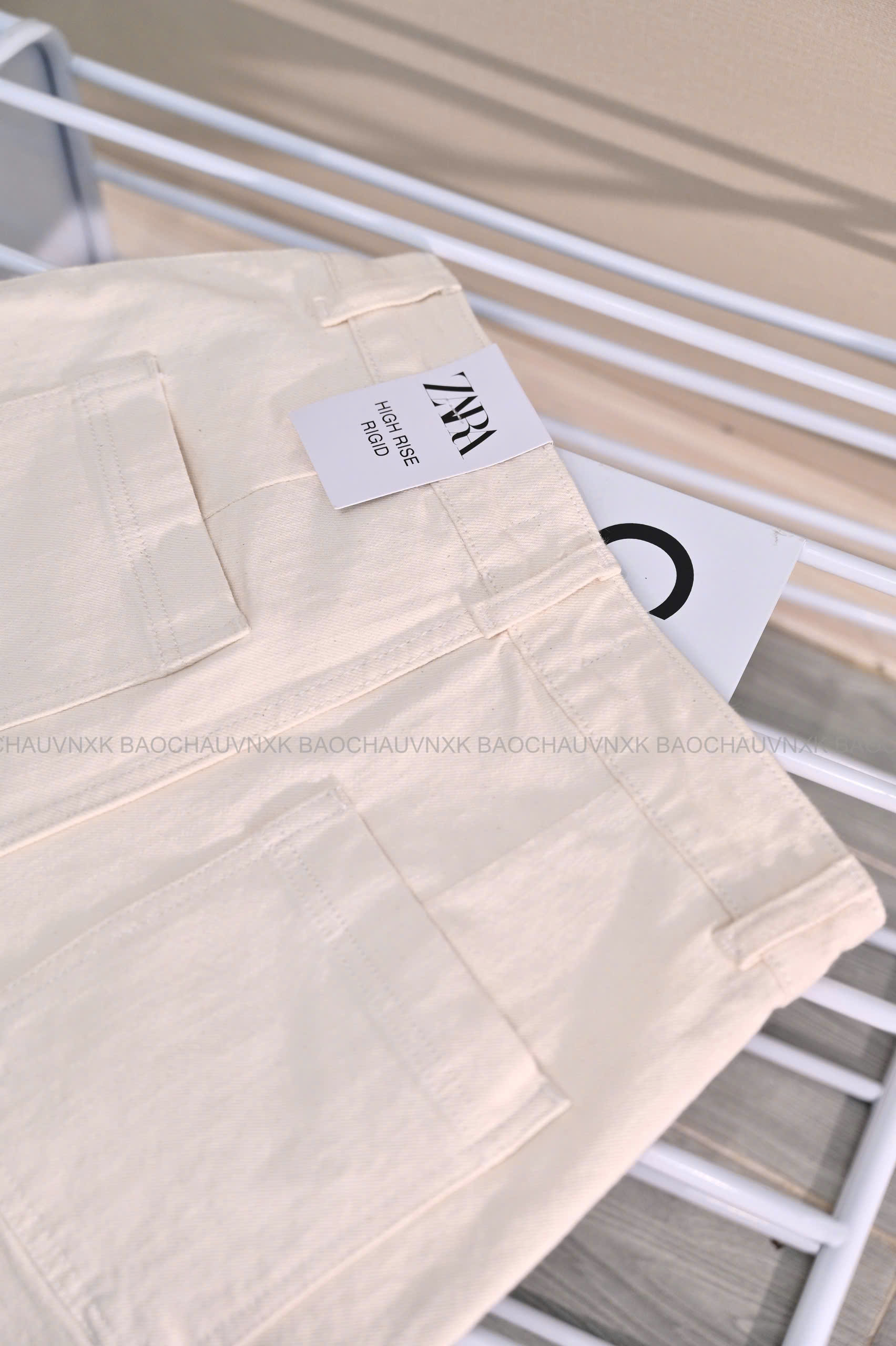 SALE Q965 QUẦN SHORT KEM_thumbnail_4