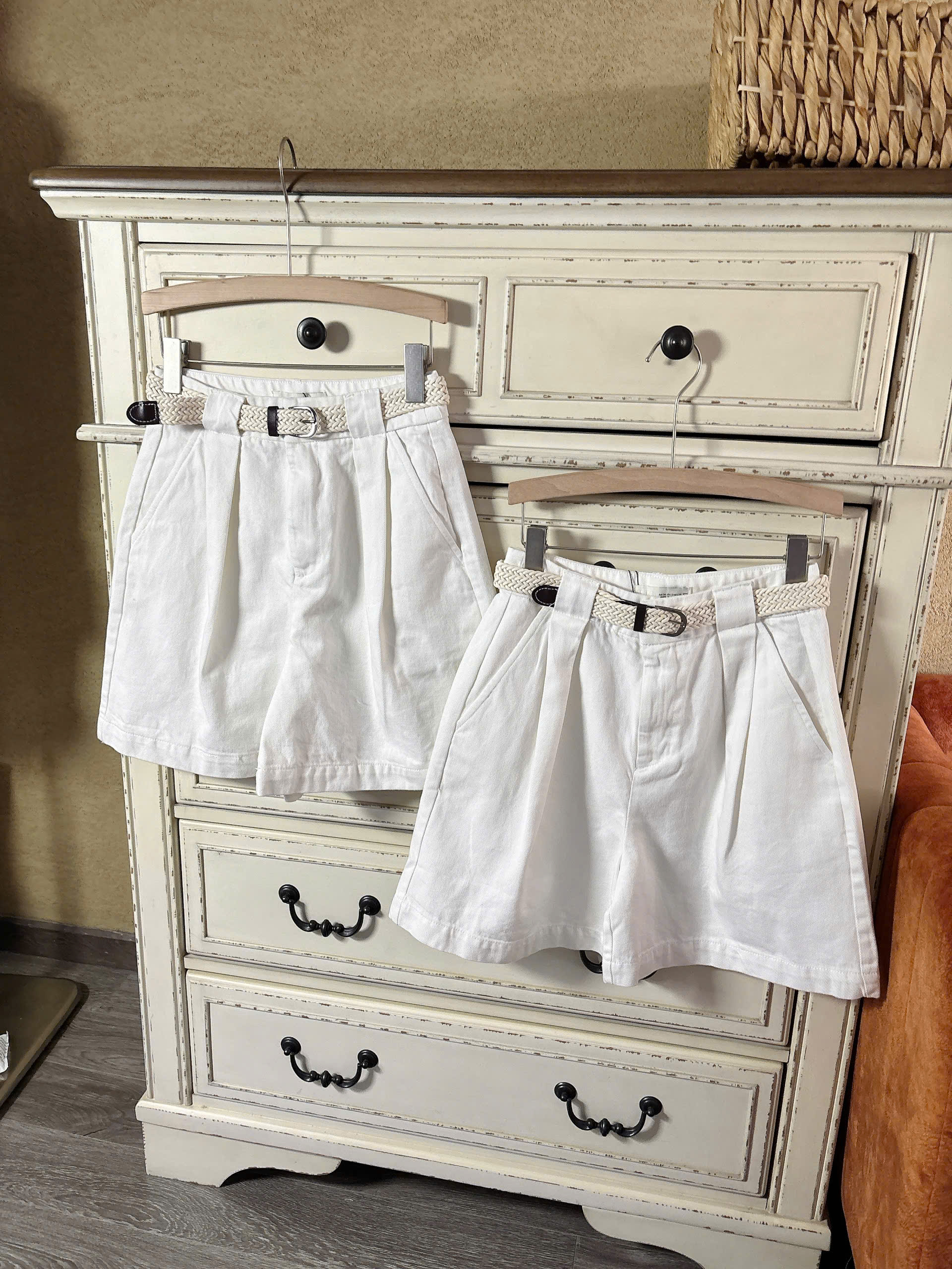 H112 QUẦN NGỐ TRẮNG ( KÈM BELT )_thumbnail_19