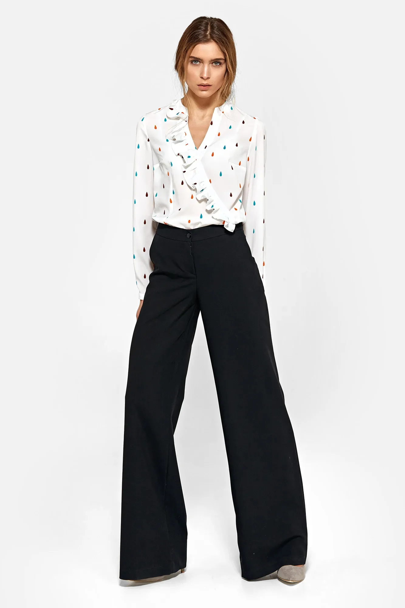 Classic black pants with a wide leg_thumbnail_2