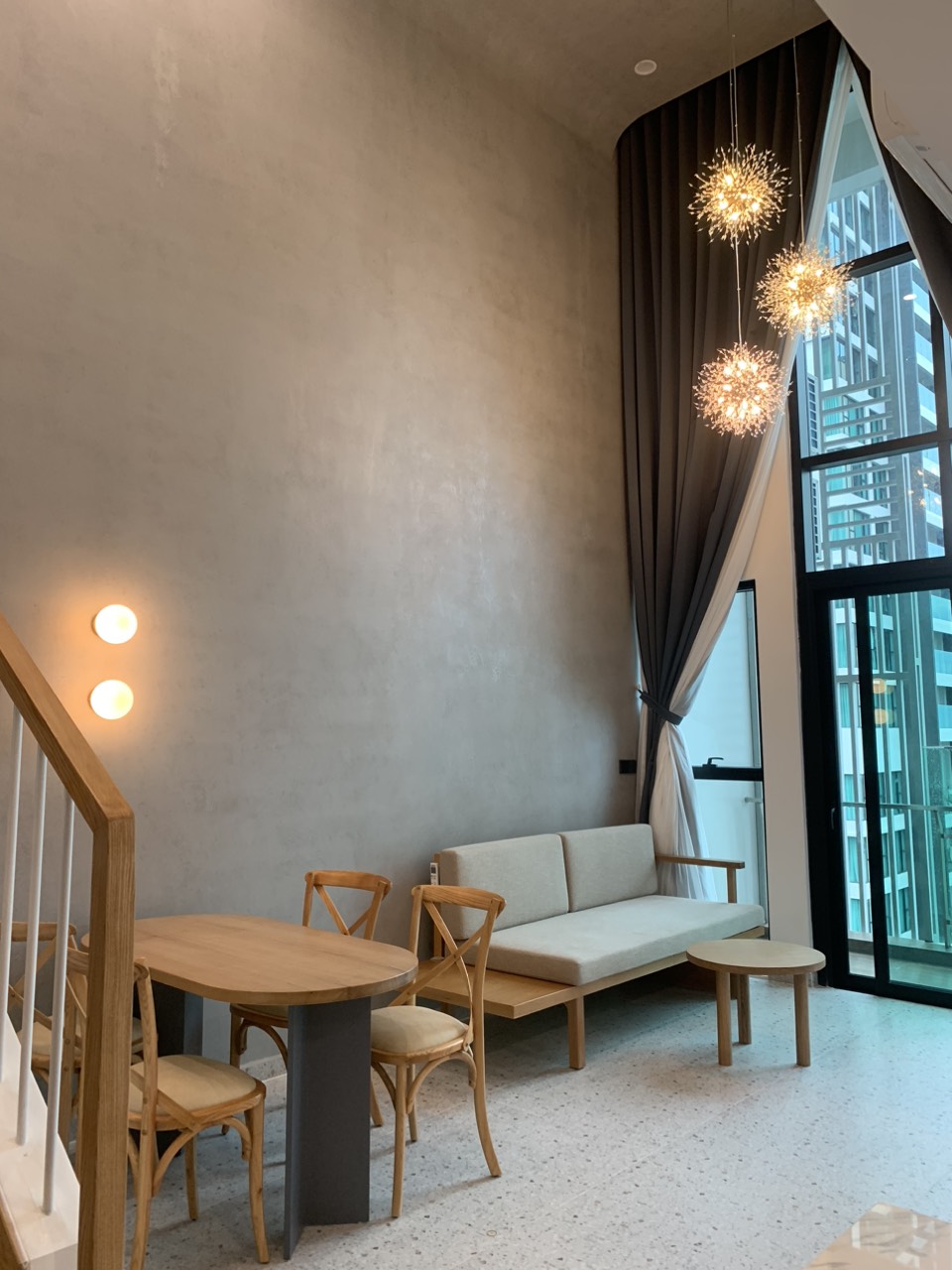 Căn đẹp giá tốt - 3 phòng ngủ full nội thất view đẹp lung linh tại Feliz En Vista