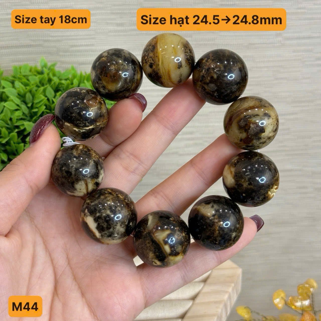 Lắc Tay Rêu Lên Huyết - M44