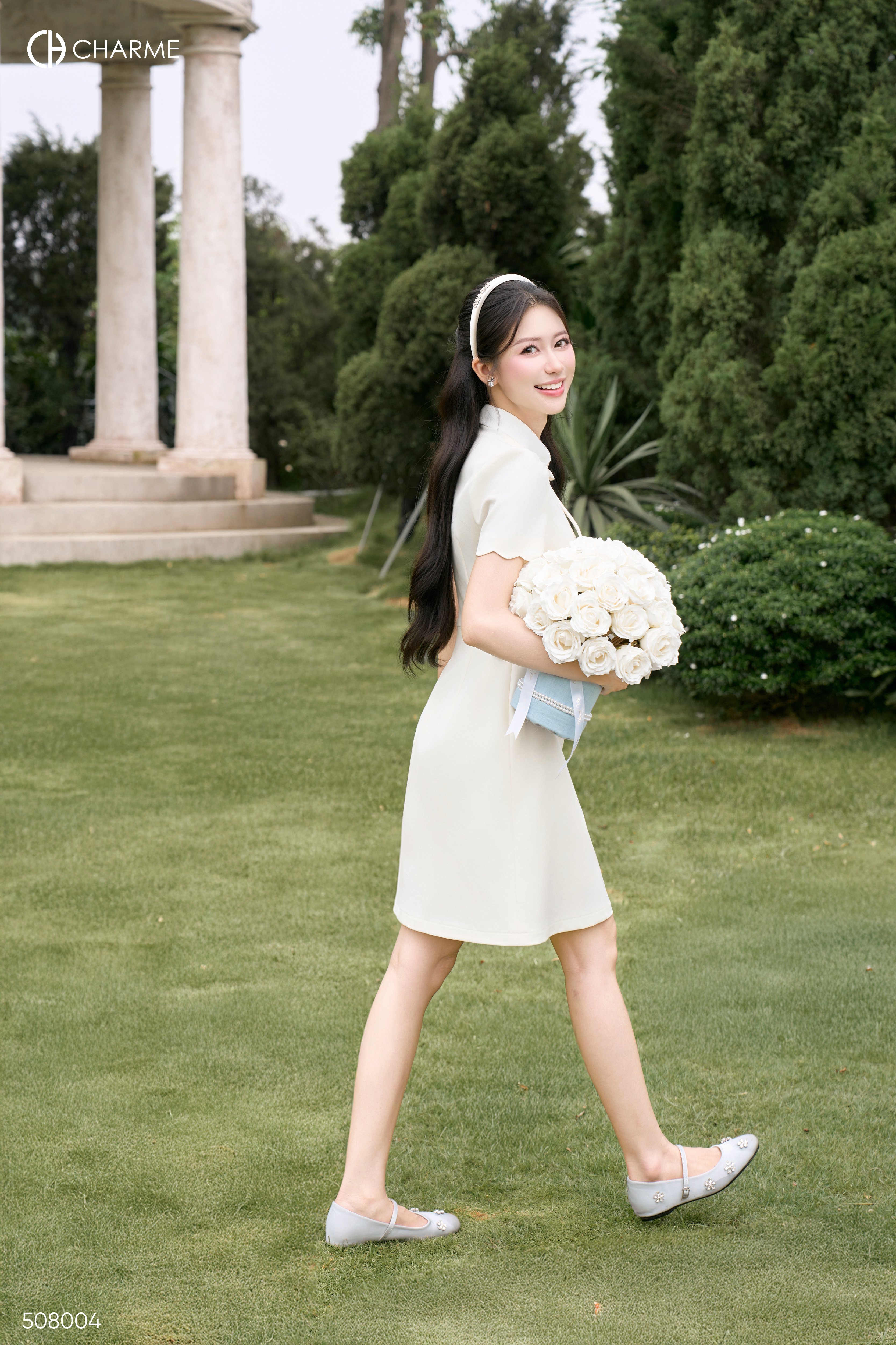 Váy cộc tay viền sóng cổ nơ_thumbnail_2