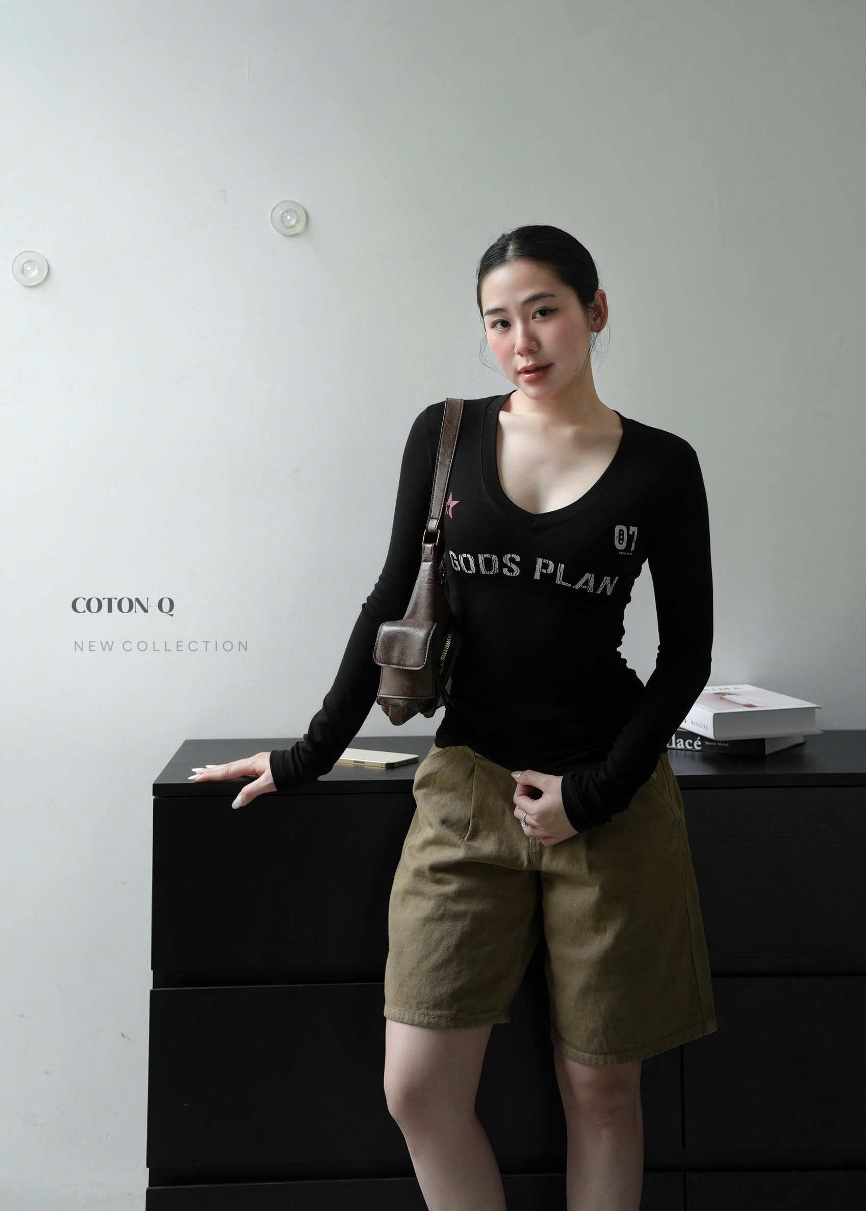 Áo cổ tim tay dài ( ĐEN )_thumbnail_8