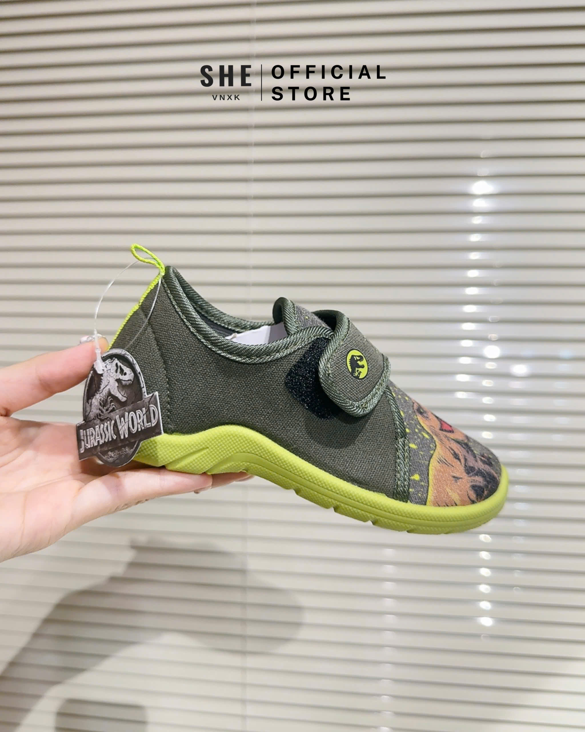 E664 GIÀY JURASSIC BÉ_thumbnail_6