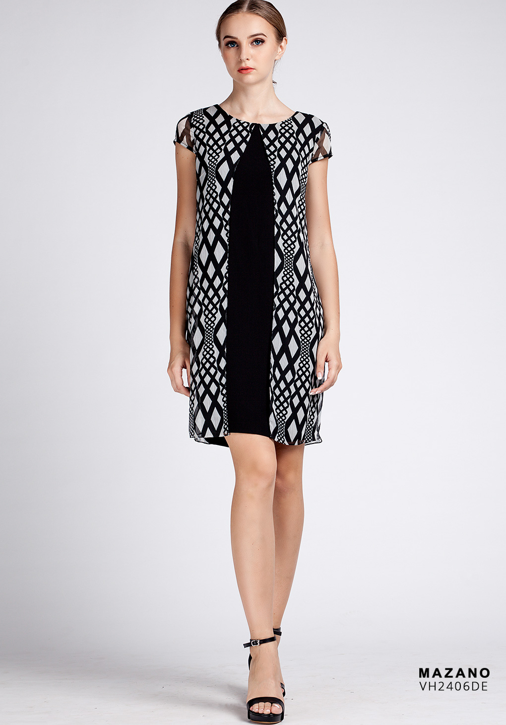 Váy suông phủ họa tiết ziczac