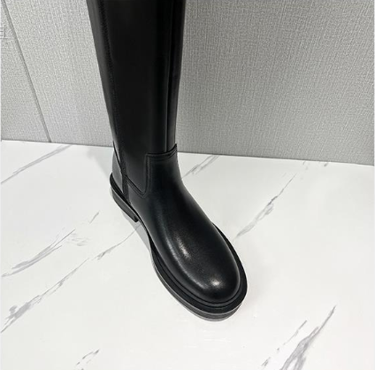 Chic Black Knee-High Boots_thumbnail_9