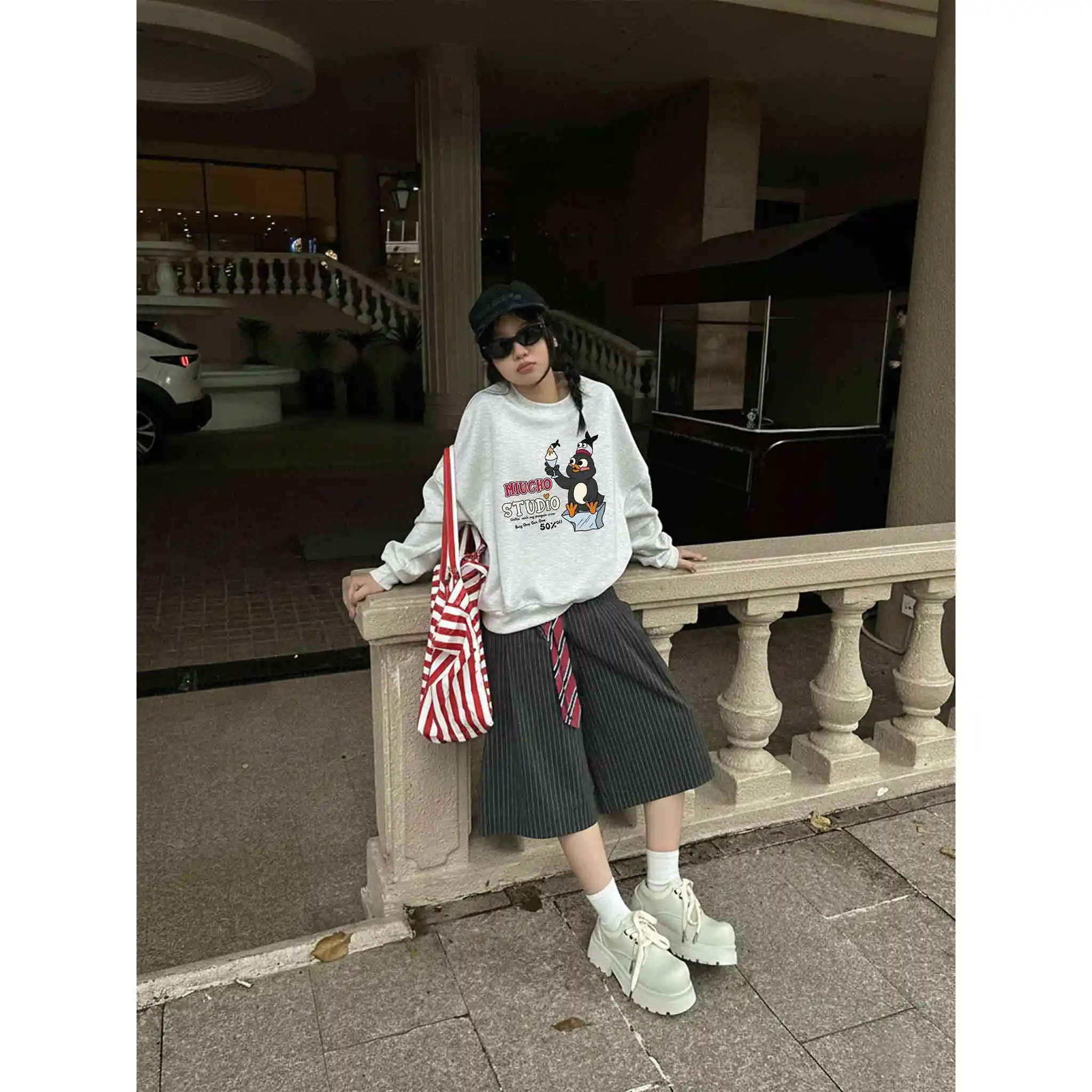 Áo Sweater unisex form boxy Miucho nỉ 2 da cao cấp thoáng mát hình dễ thương in mix 2794_thumbnail_7