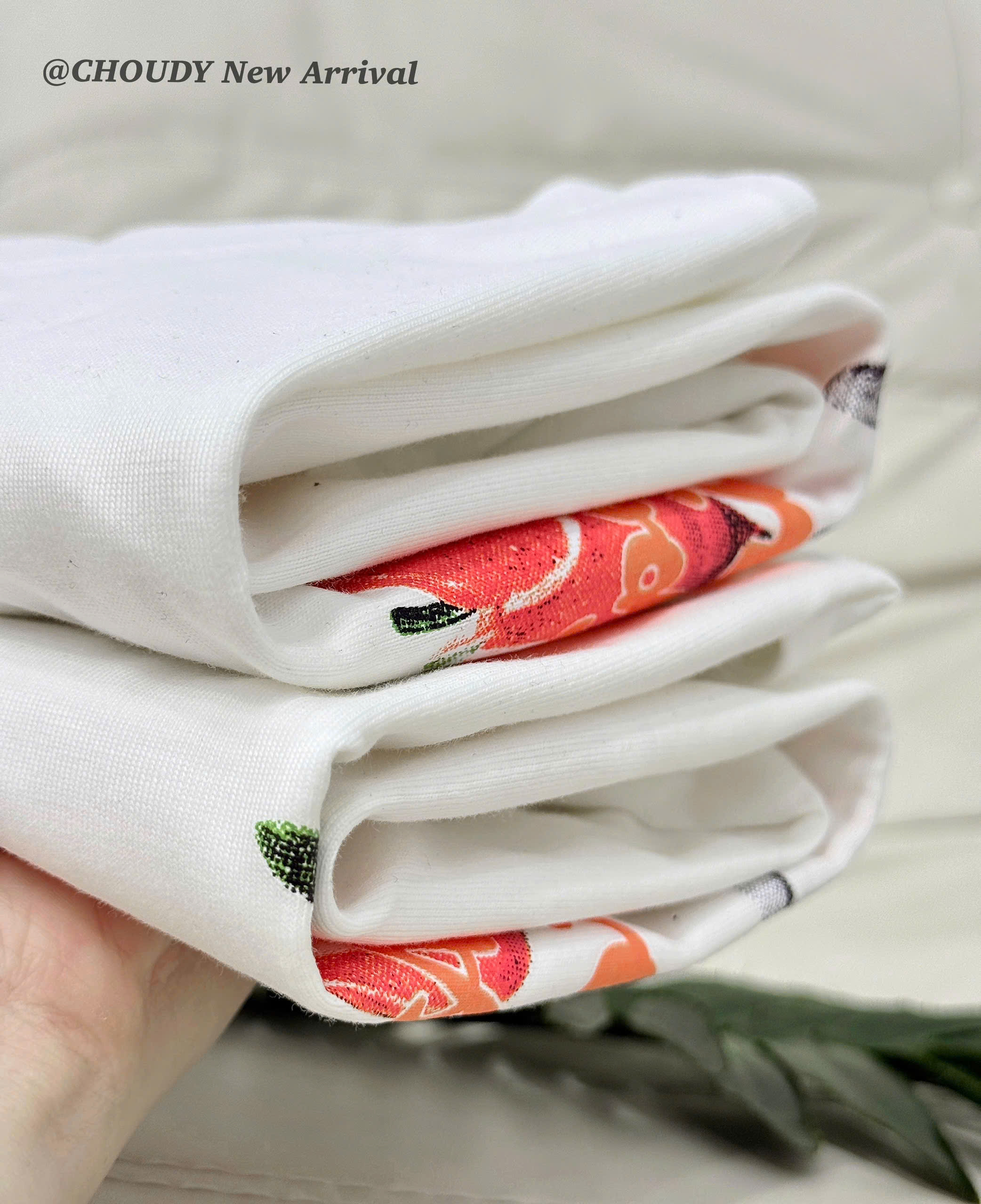 U622 ÁO THUN TRẮNG_thumbnail_10