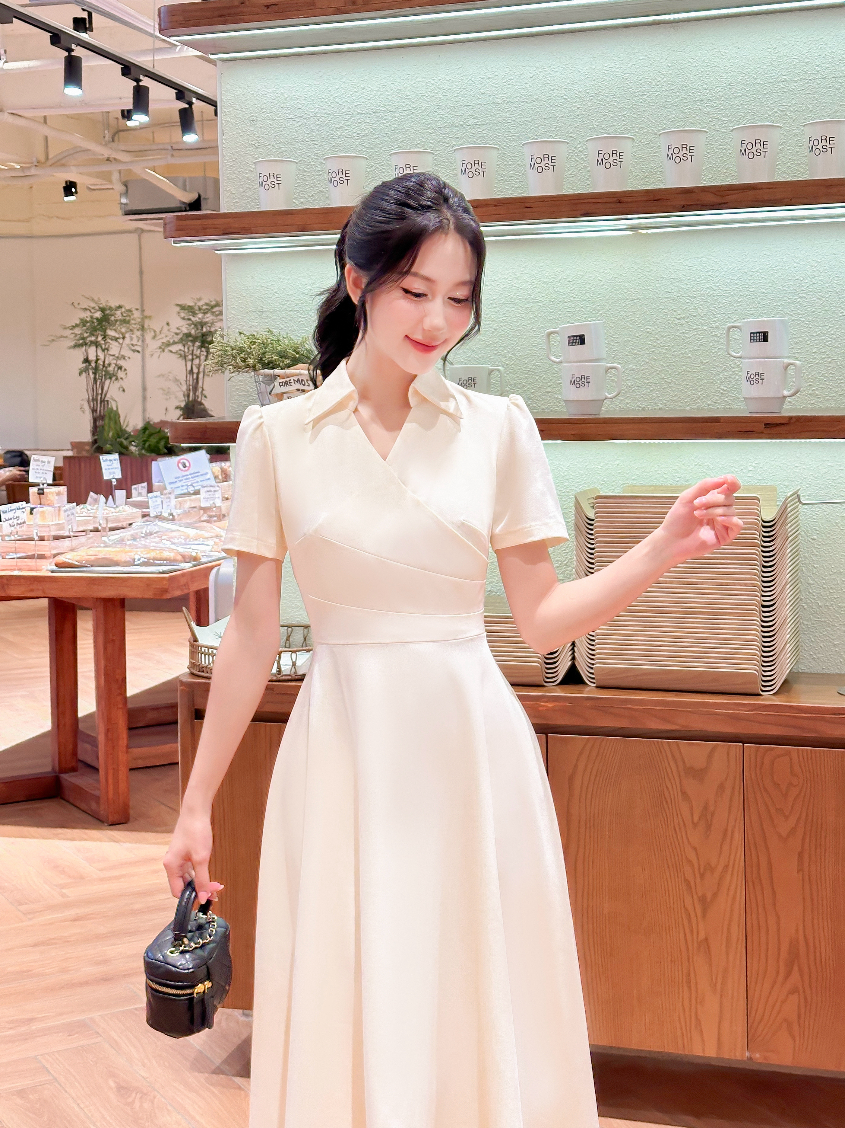 Váy dáng xòe cổ V phối_thumbnail_3