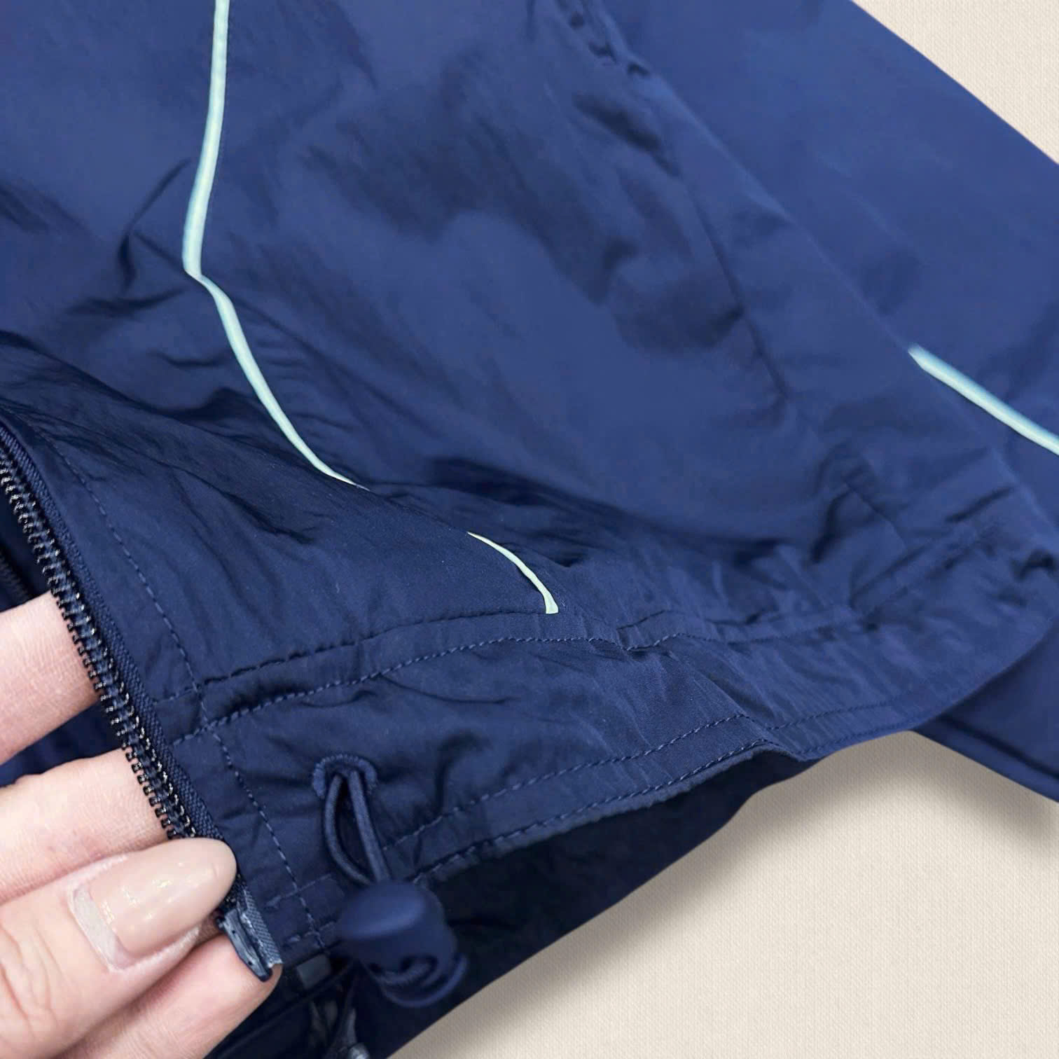 Áo khoác gió xanh đen_thumbnail_6