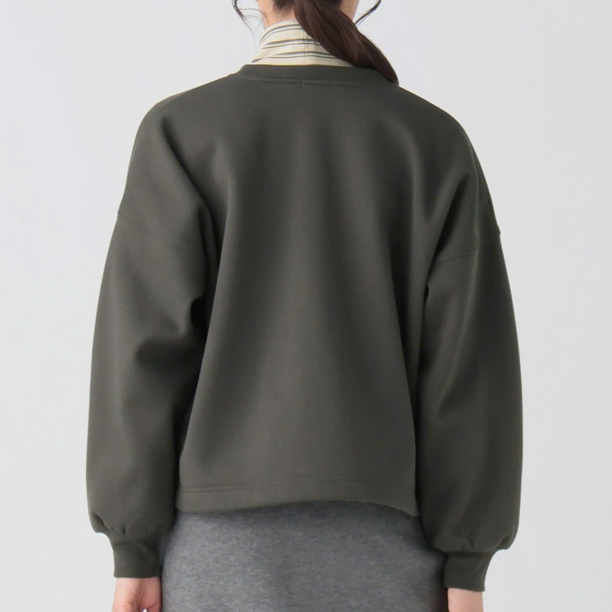 K689 AO NU ESSEME_thumbnail_3