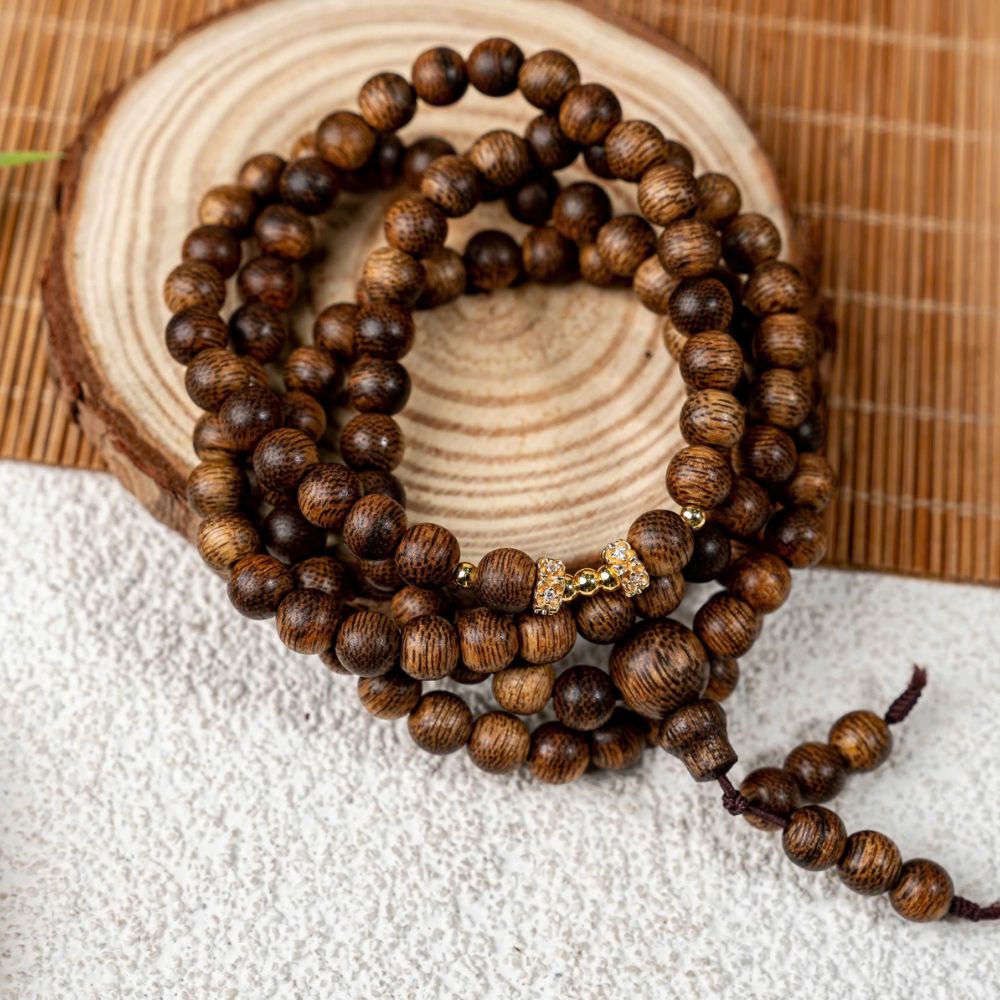 PT160 - Chuỗi vòng trầm 108 hạt mix charm như ý (hợp kim mạ vàng)