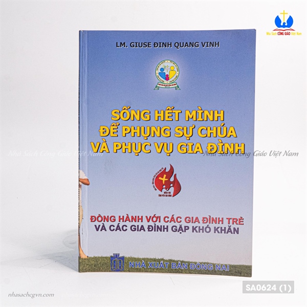 Sống hết mình để phụng sự Chúa và phục vụ gia đình ✔_thumbnail_0