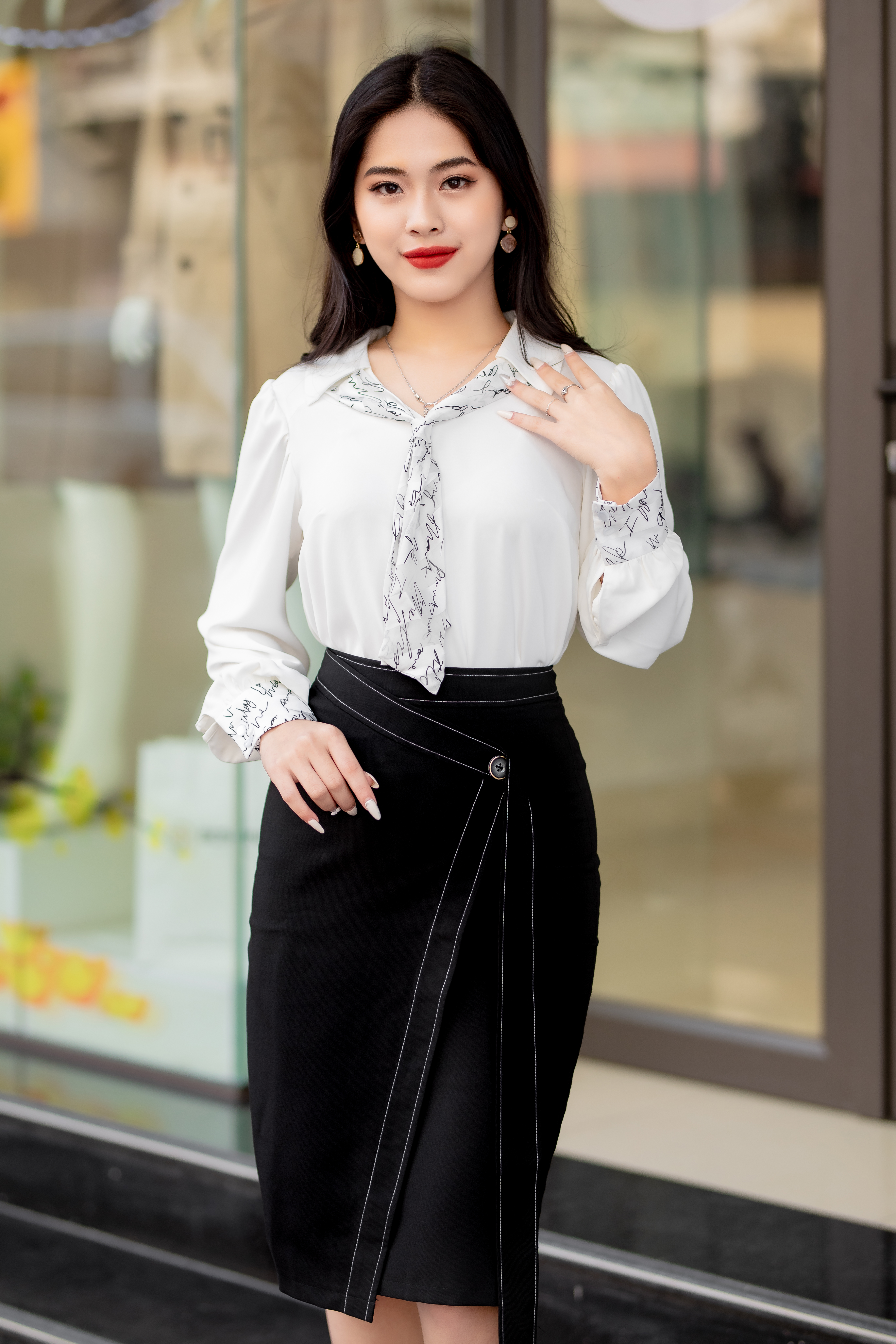 Áo sơ mi trắng thời trang cổ nơ- dài tay- vải lụa Nhật_thumbnail_2