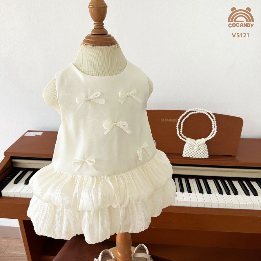 Váy cộc BE 2 tầng tơ óng đính nơ_thumbnail_2