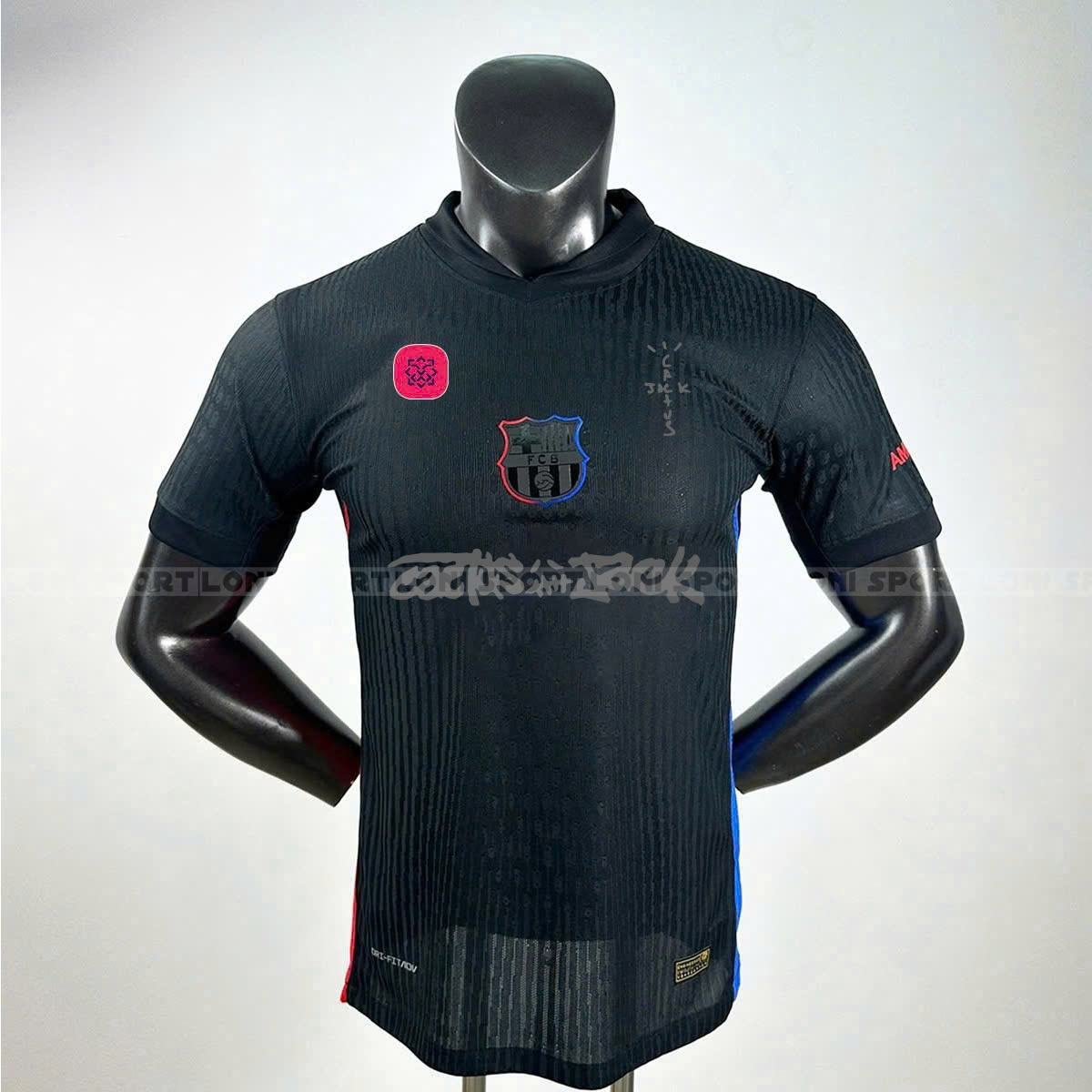 Áo Barca sân khách đen X Travis  24/25 SF_thumbnail_0