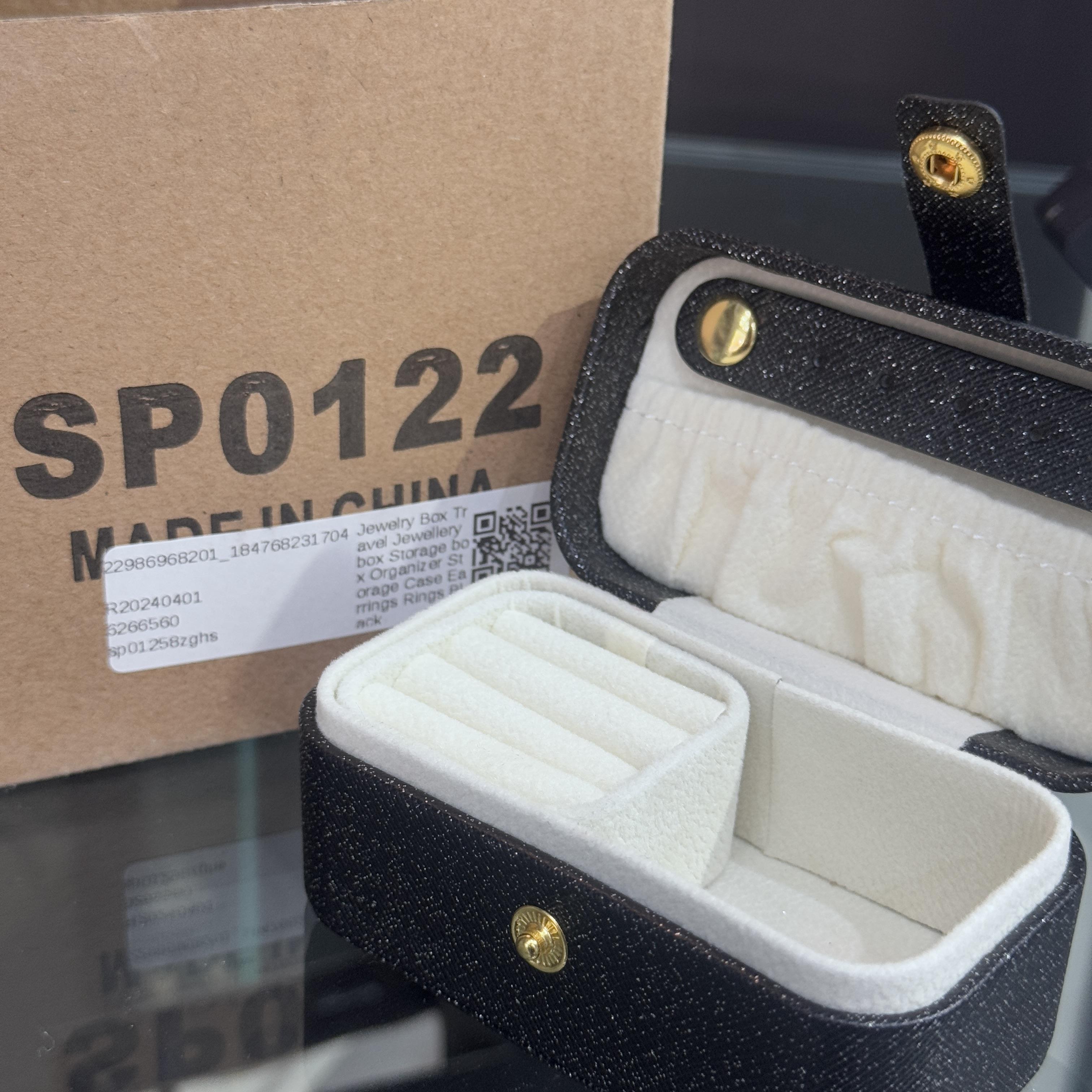 hộp đựng xịn da đen kim tuyến._thumbnail_2