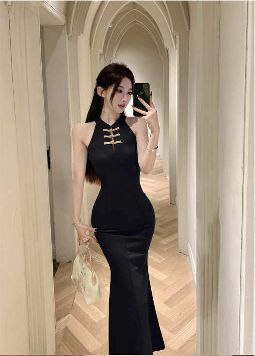 Đầm Dạ Hội Ôm Body Sang Trọng