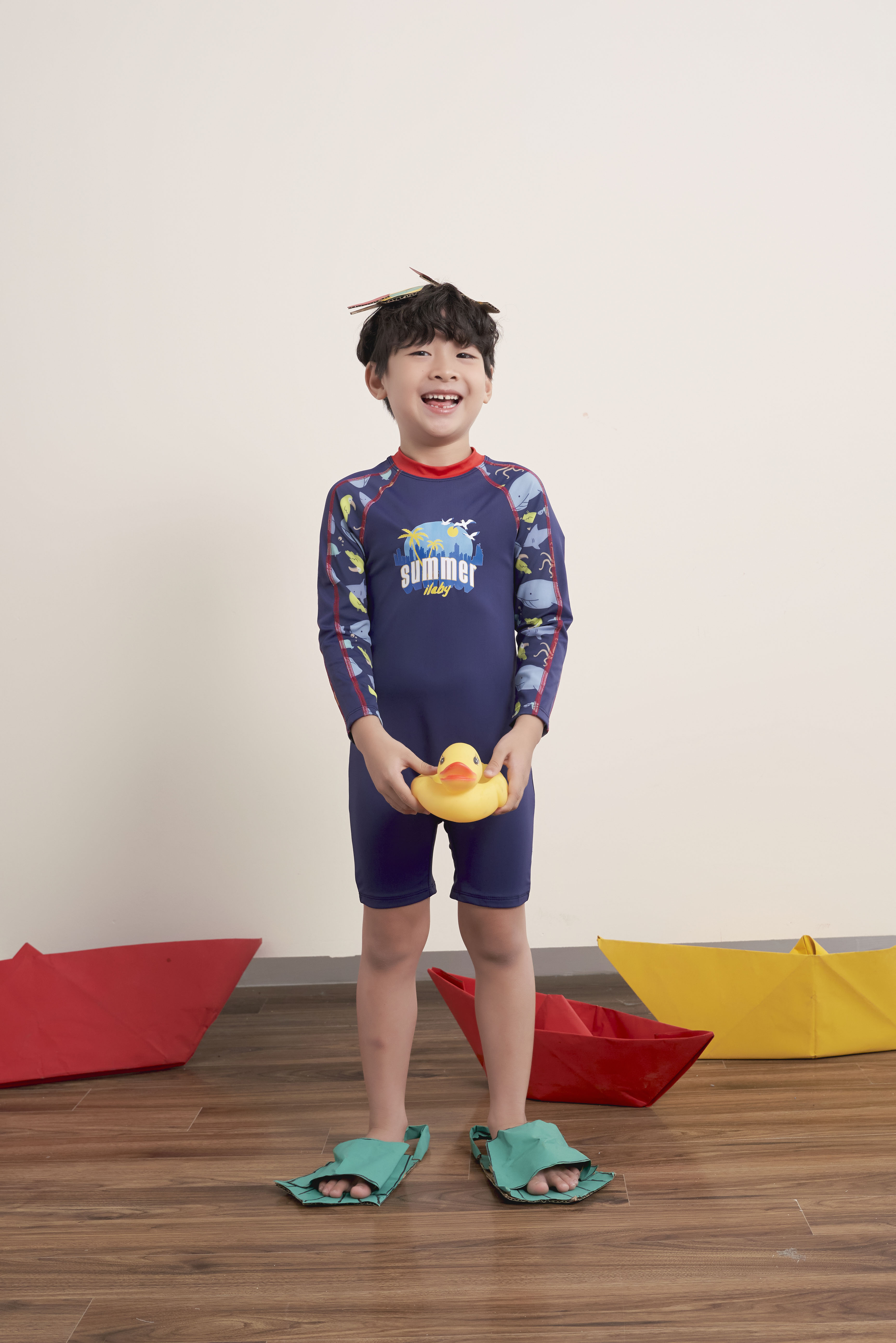 Bộ bơi liền áo dài tay phối hoạ tiết_thumbnail_3