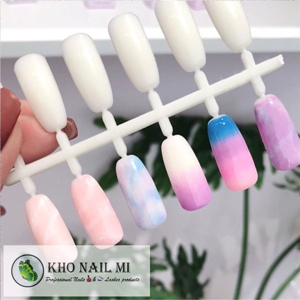 Móng mẫu gài bẻ gắn bảng màu, sổ màu