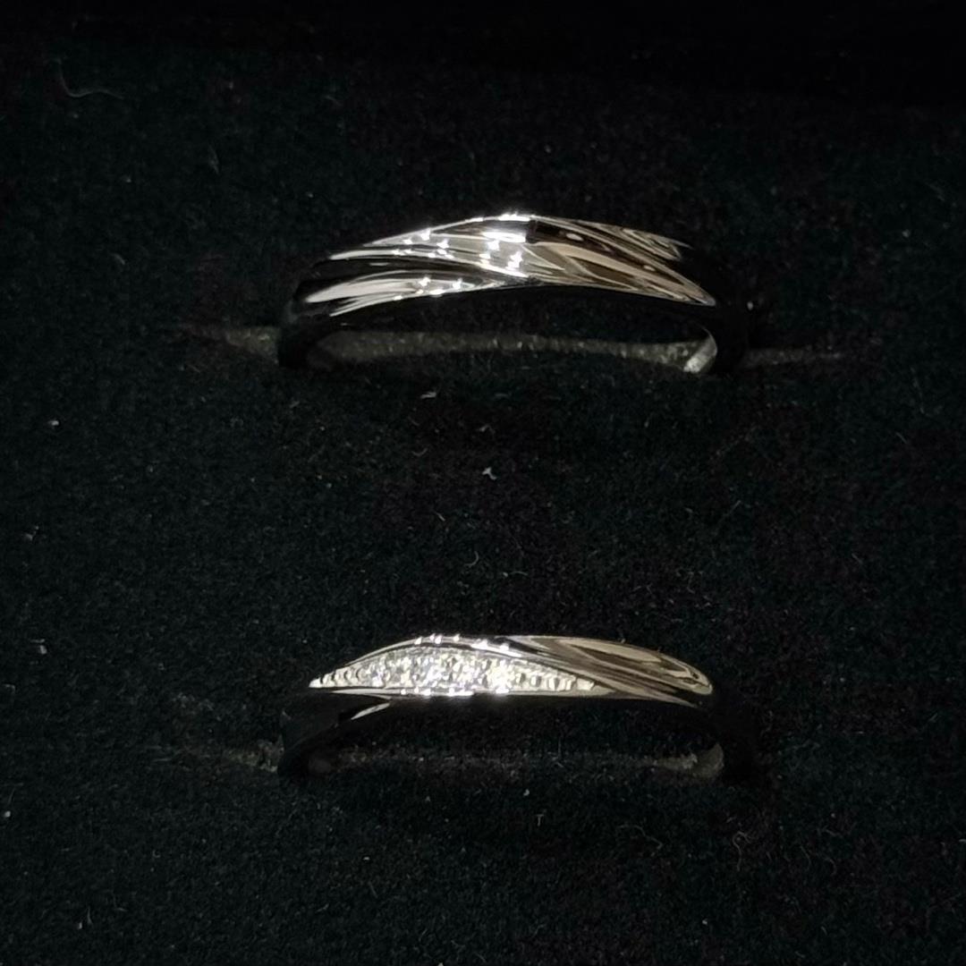 nhẫn cặp bạc si bạch kim kim cương dải nhiều xoắn chéo dấu huyền và kim cương freesize_thumbnail_1