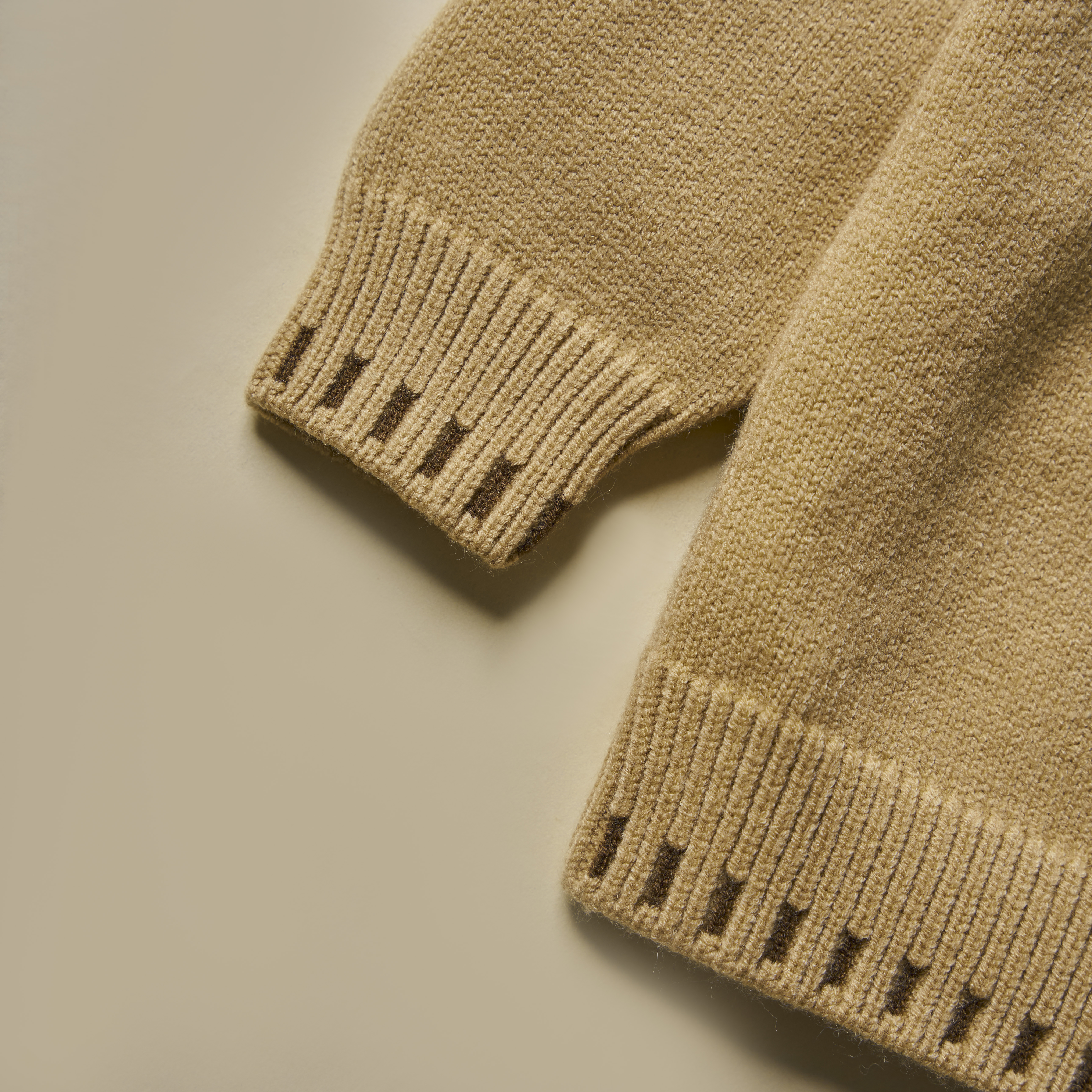 Áo len hình ngộ nghĩnh_thumbnail_2