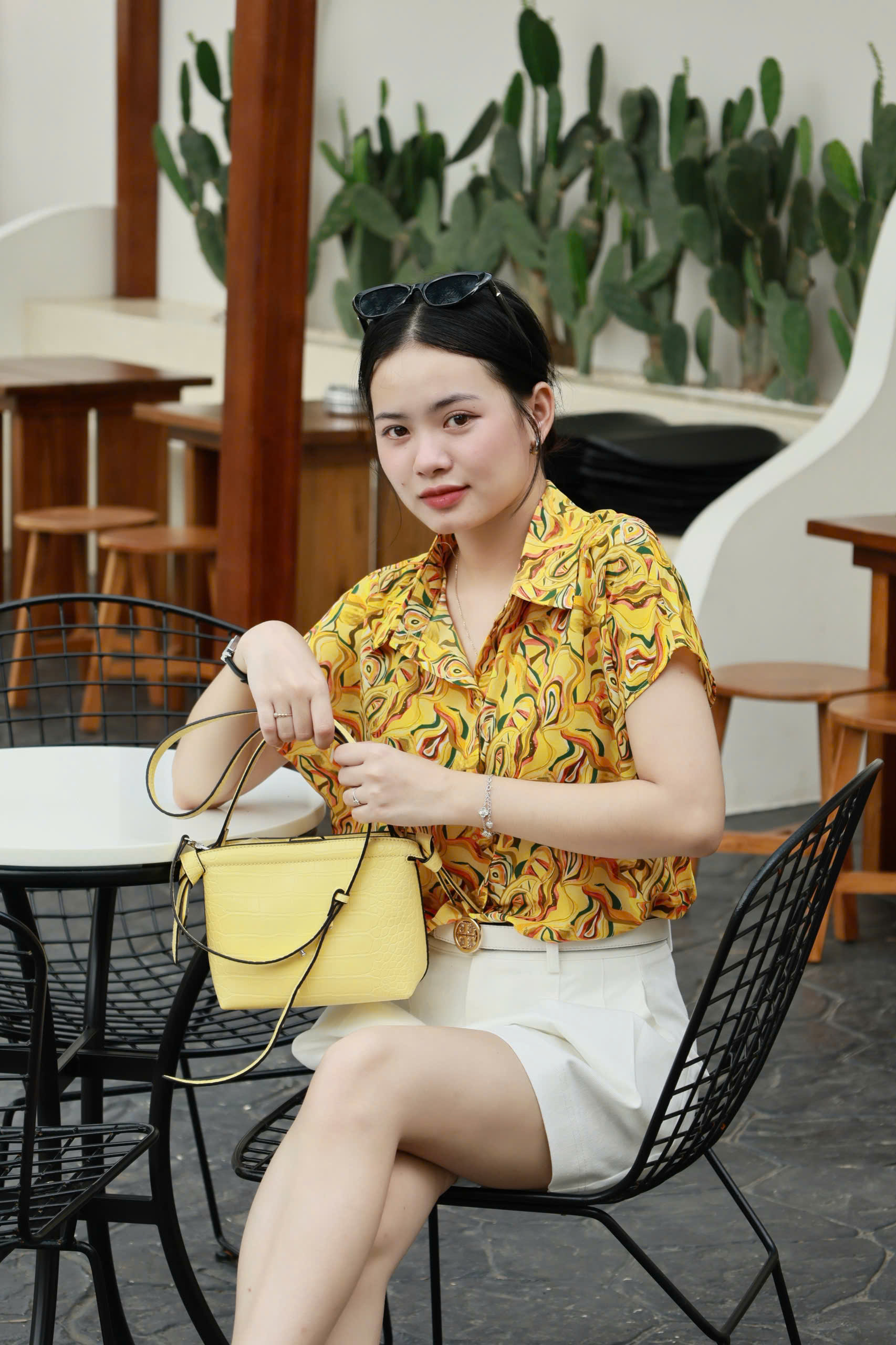 SALE U95 ÁO SOMI LỤA VÀNG_thumbnail_2