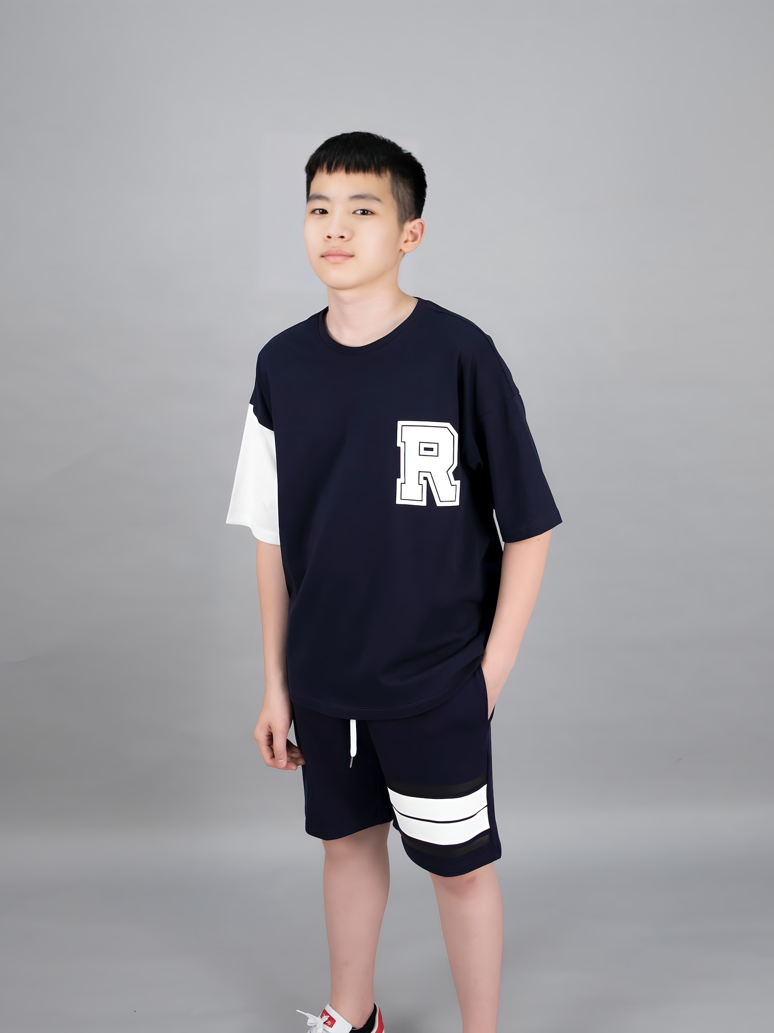 Quần short xanh đen in 2 sọc trắng_thumbnail_3