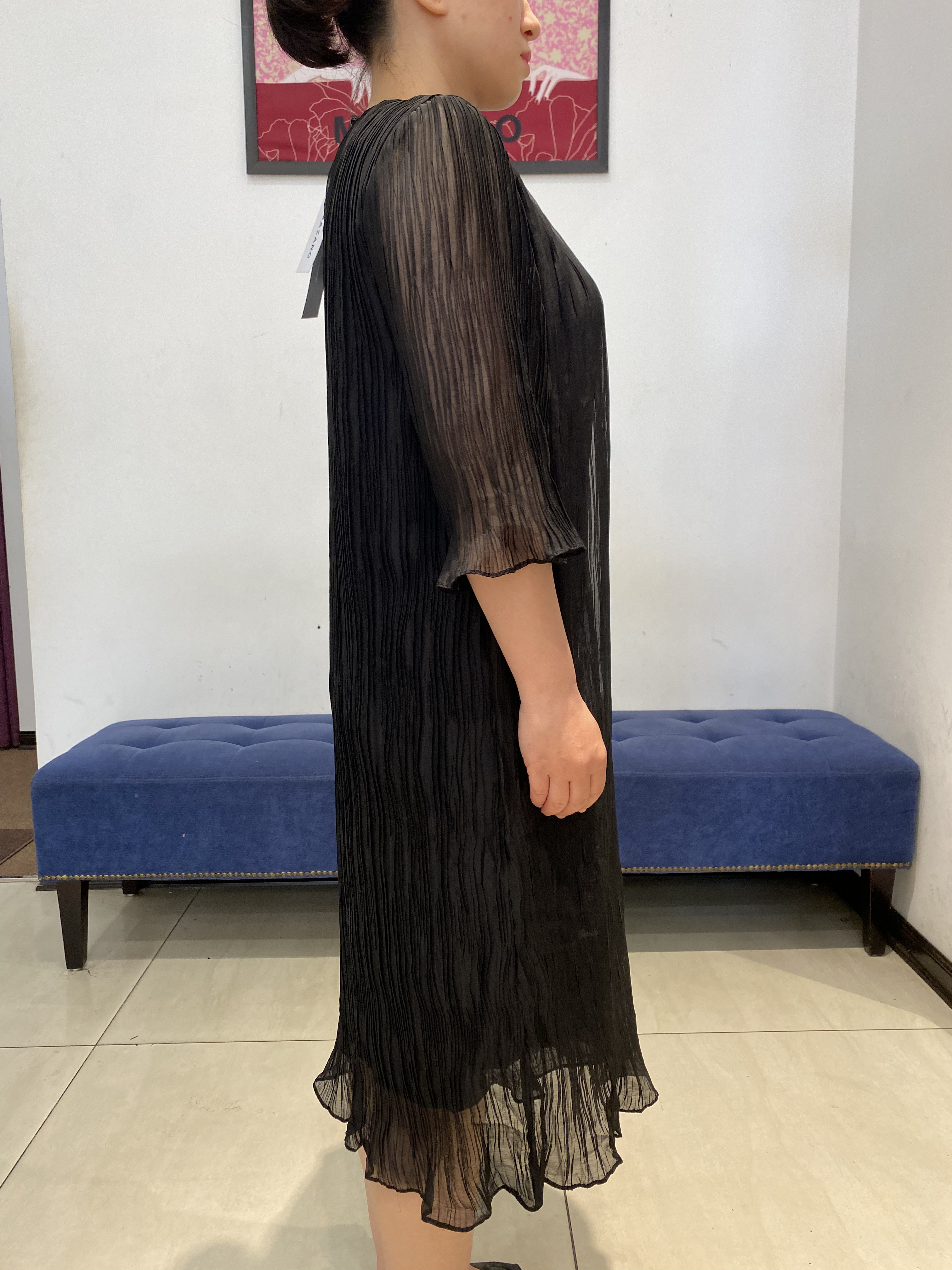 Váy phối tà cách điệu đính hoa_thumbnail_3