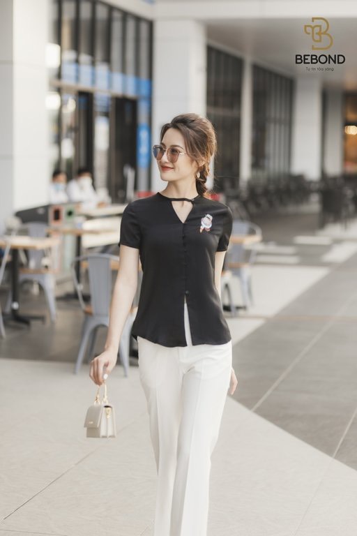 Áo sơ mi ngắn tay lụa thêu 1 bên- đen_thumbnail_0