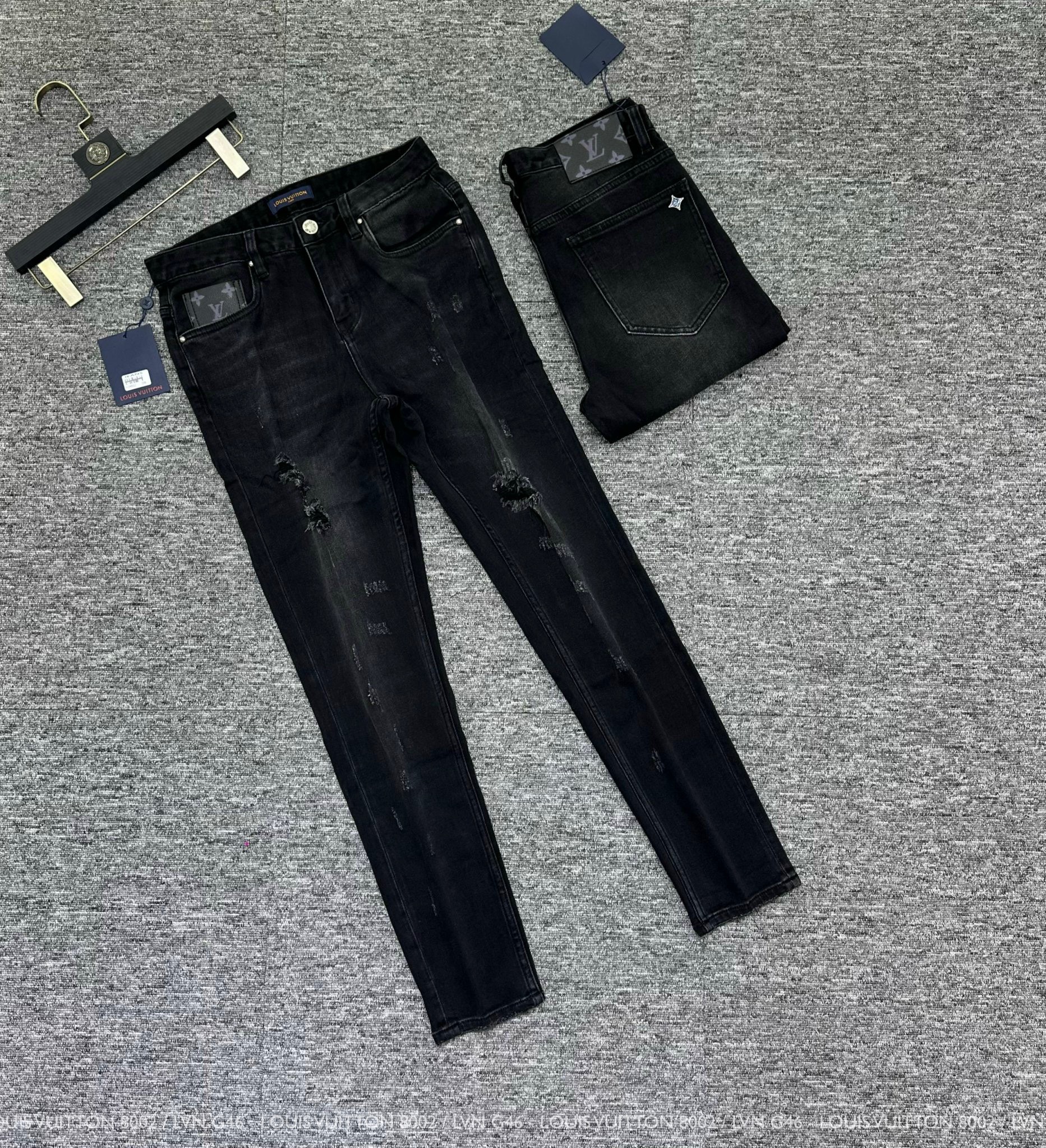 QUẦN JEANS LV ĐEN WASH NHẸ 8002_thumbnail_1