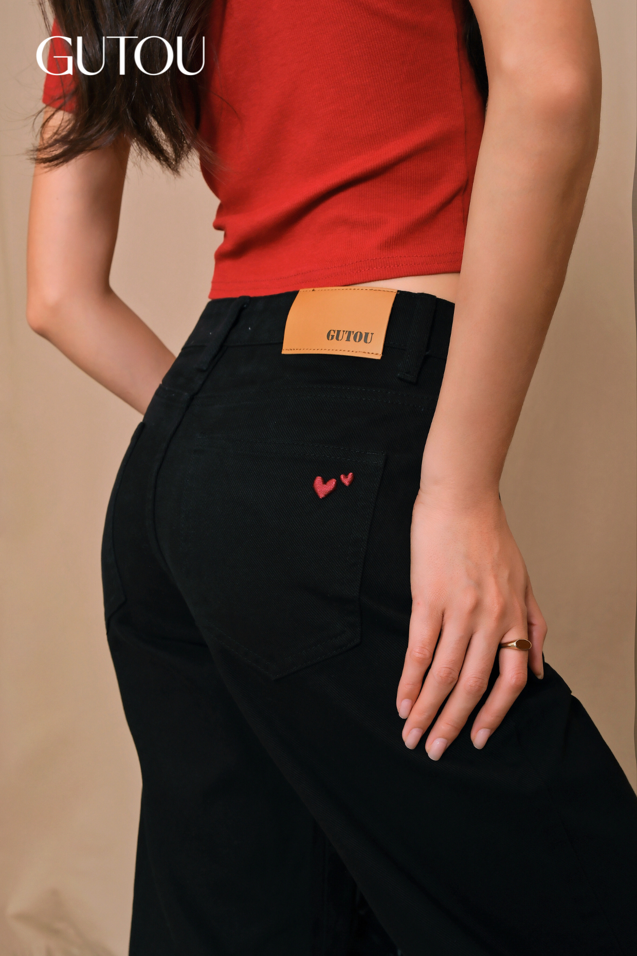 [ GUTOU ] Quần Jean Suông Heart Embroi_thumbnail_7